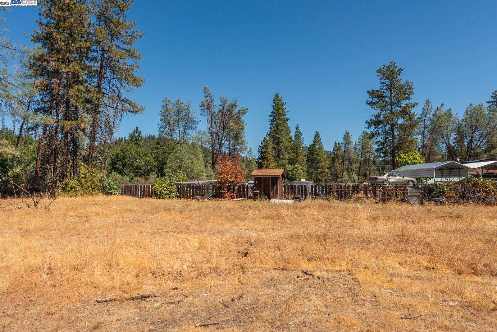 Detail Gallery Image 17 of 19 For 30661 State Hwy 3, Douglas City,  CA 96024 - 3 Beds | 2/1 Baths