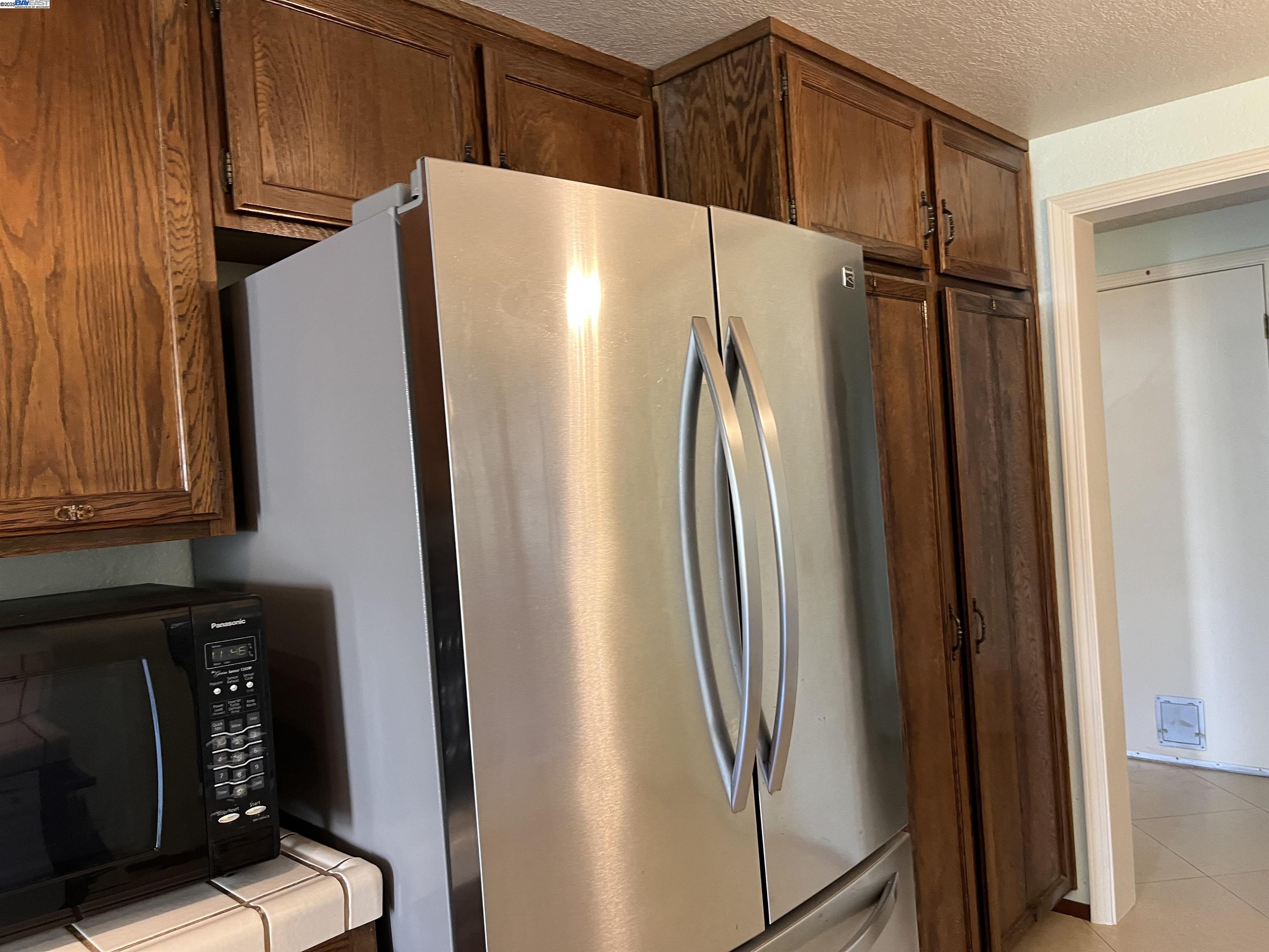 Detail Gallery Image 18 of 38 For 2515 Galleon Place, San Leandro,  CA 94577-6407 - 3 Beds | 2/1 Baths