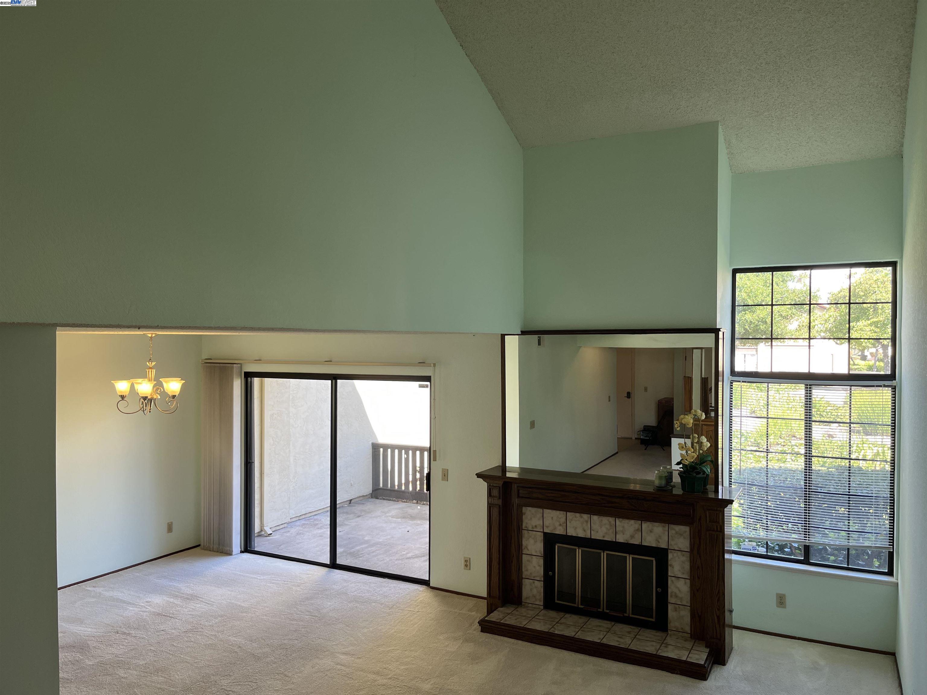Detail Gallery Image 23 of 38 For 2515 Galleon Place, San Leandro,  CA 94577-6407 - 3 Beds | 2/1 Baths