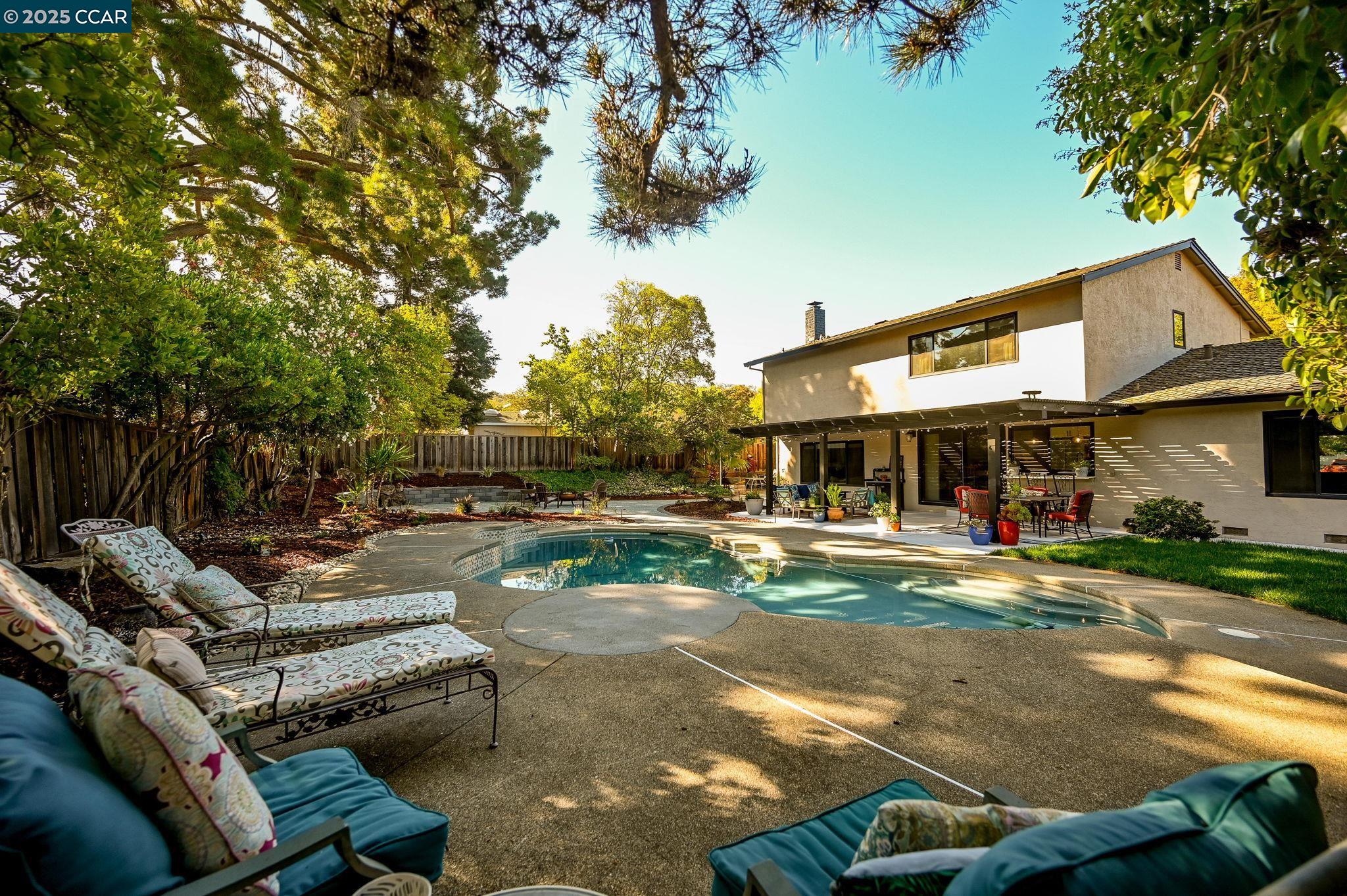Detail Gallery Image 35 of 53 For 942 Cheyenne Dr, Walnut Creek,  CA 94598 - 5 Beds | 3 Baths