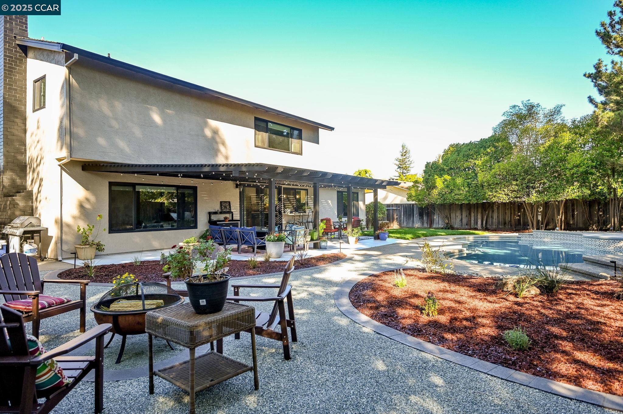 Detail Gallery Image 39 of 53 For 942 Cheyenne Dr, Walnut Creek,  CA 94598 - 5 Beds | 3 Baths