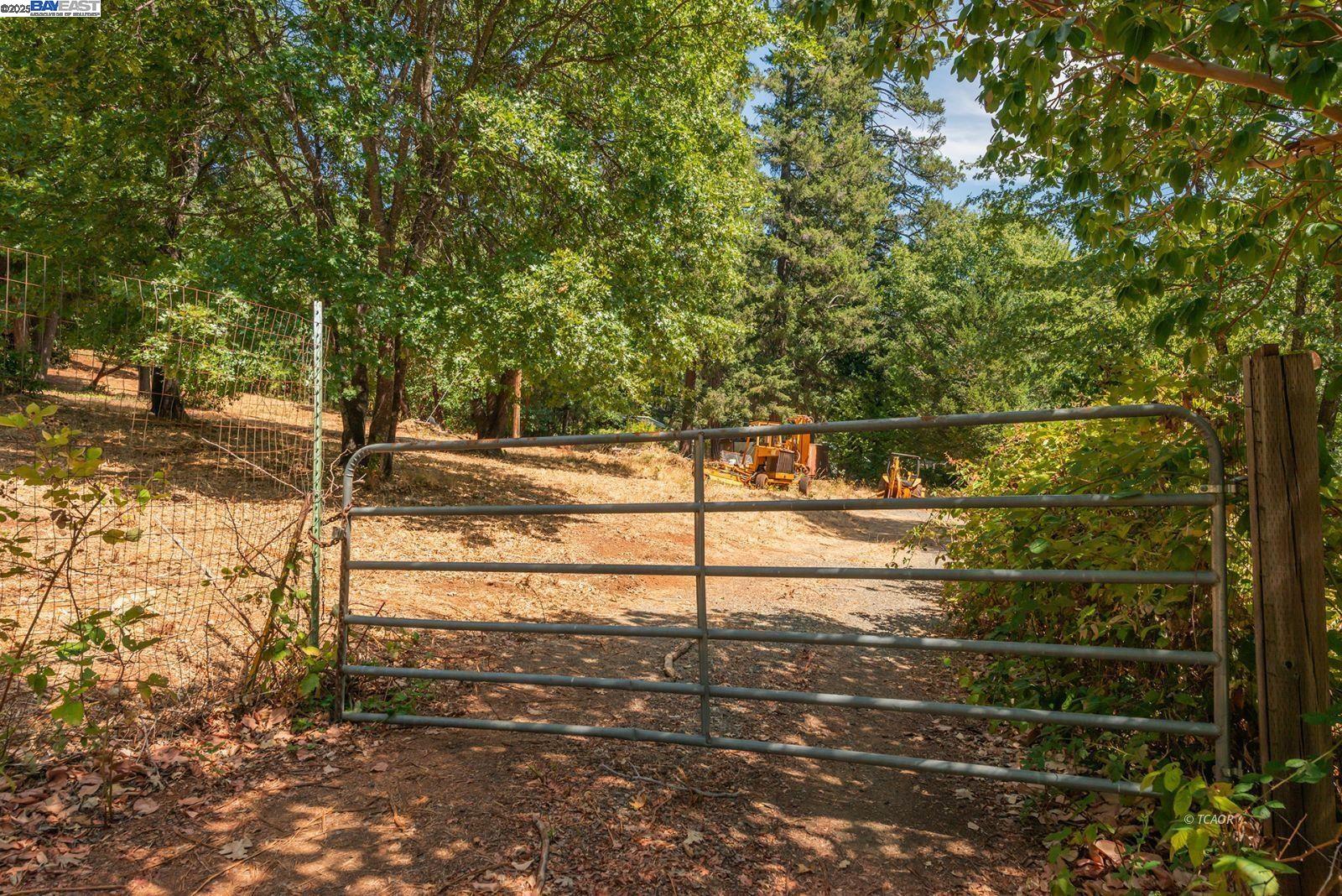 Detail Gallery Image 5 of 26 For 171 Connor Creek Rd, –,  CA 96048 - – Beds | – Baths