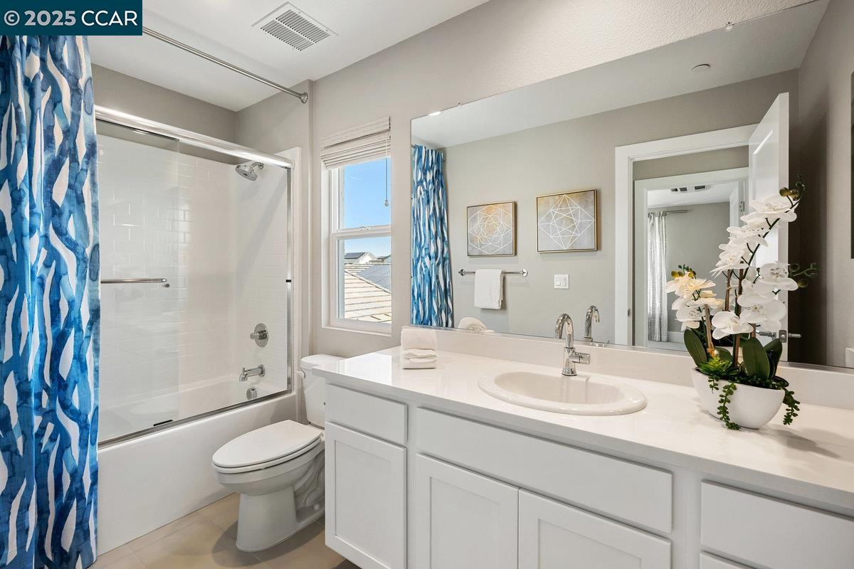 Detail Gallery Image 25 of 45 For 6212 Skyline St, Dublin,  CA 94568 - 6 Beds | 5 Baths