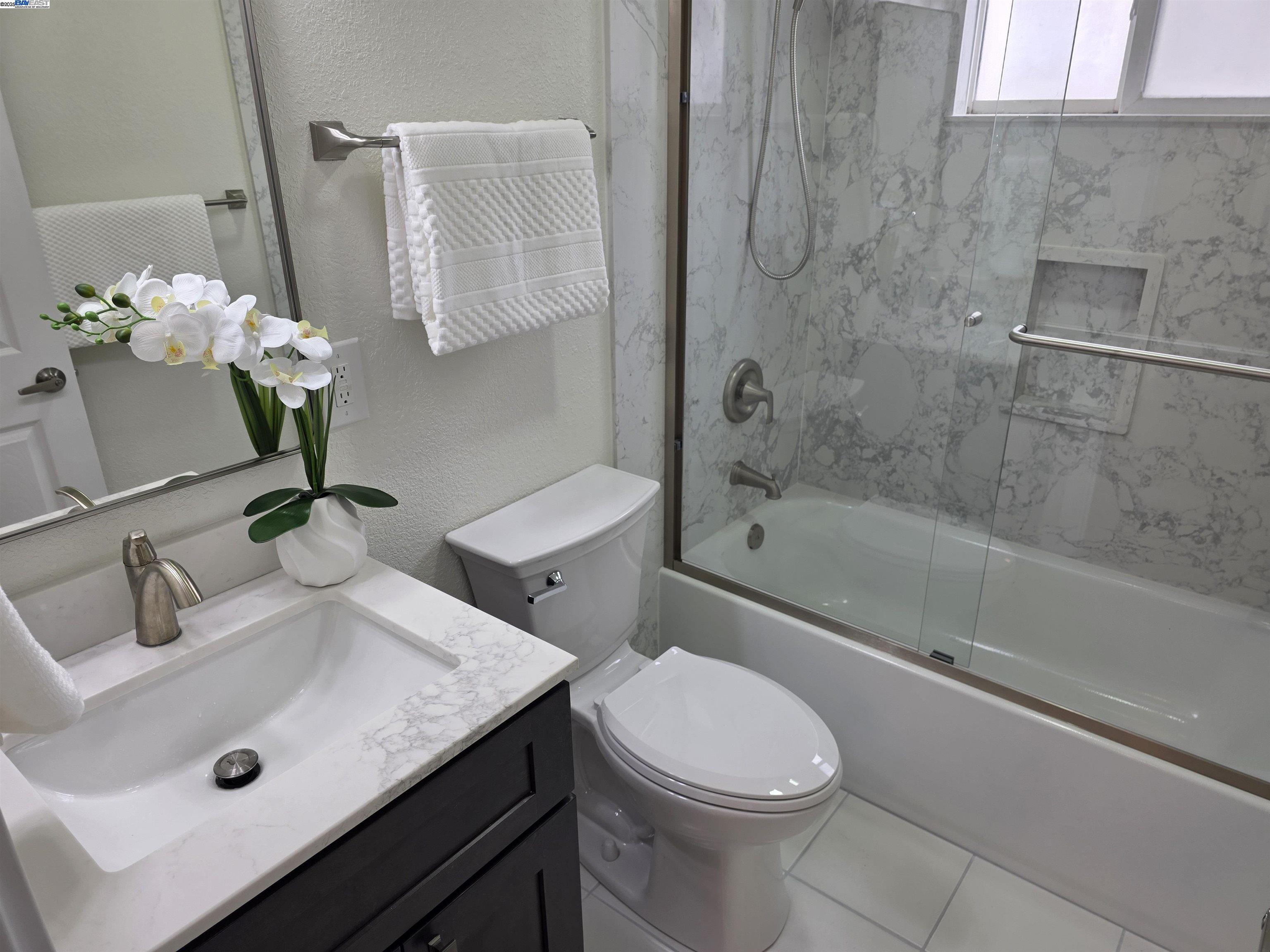 Detail Gallery Image 9 of 21 For 4572 De Silva St, Fremont,  CA 94538 - 3 Beds | 2 Baths