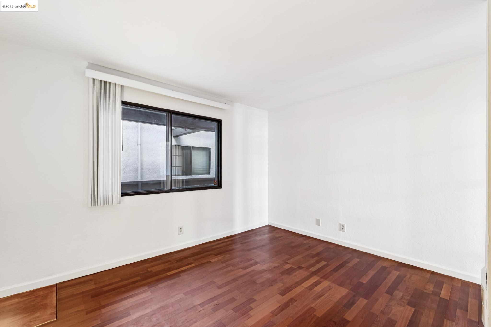 Photo #30: 41111716 Listing: Photo #30
