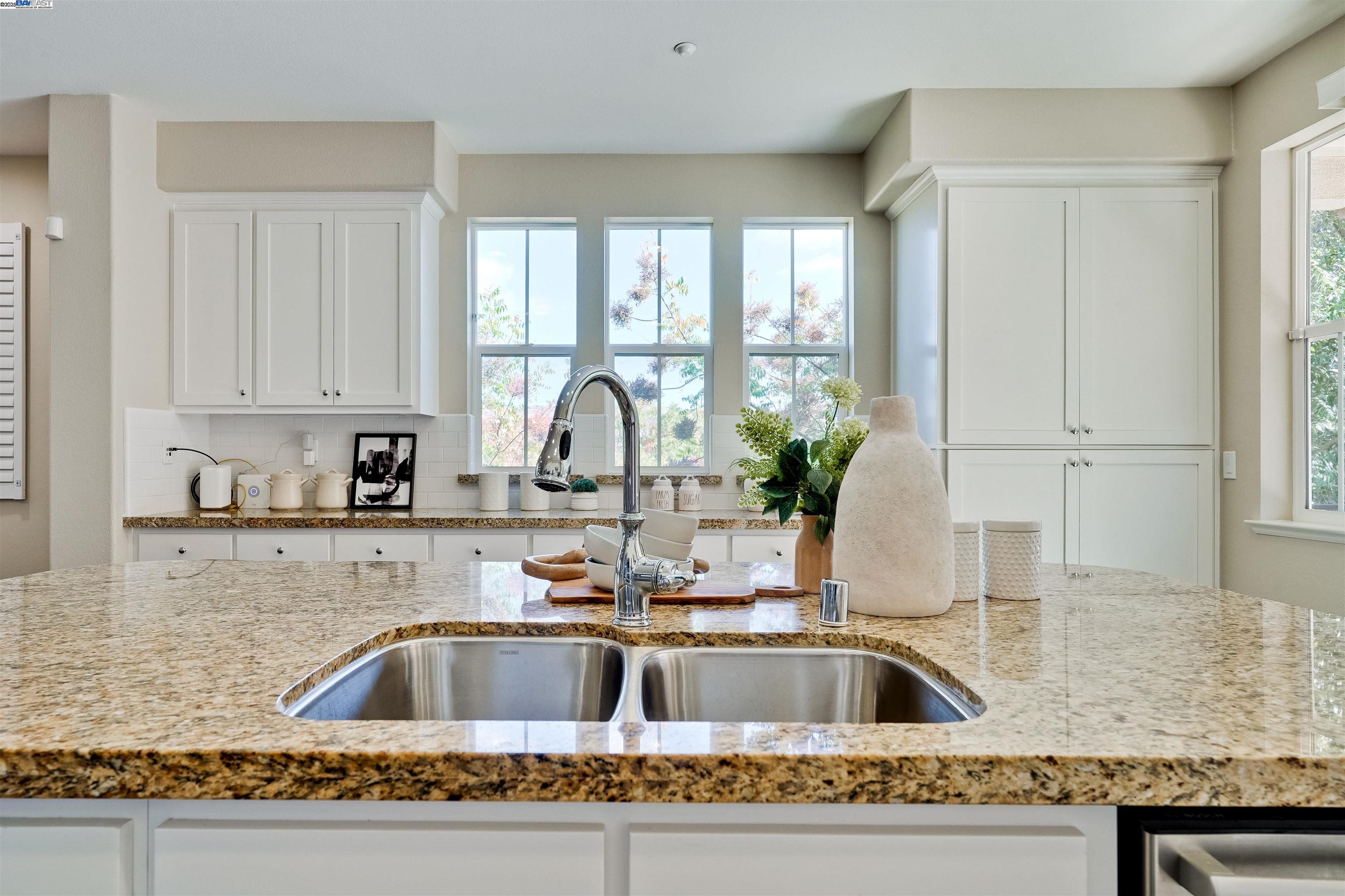 Photo #13: 41111717 Listing: Photo #13