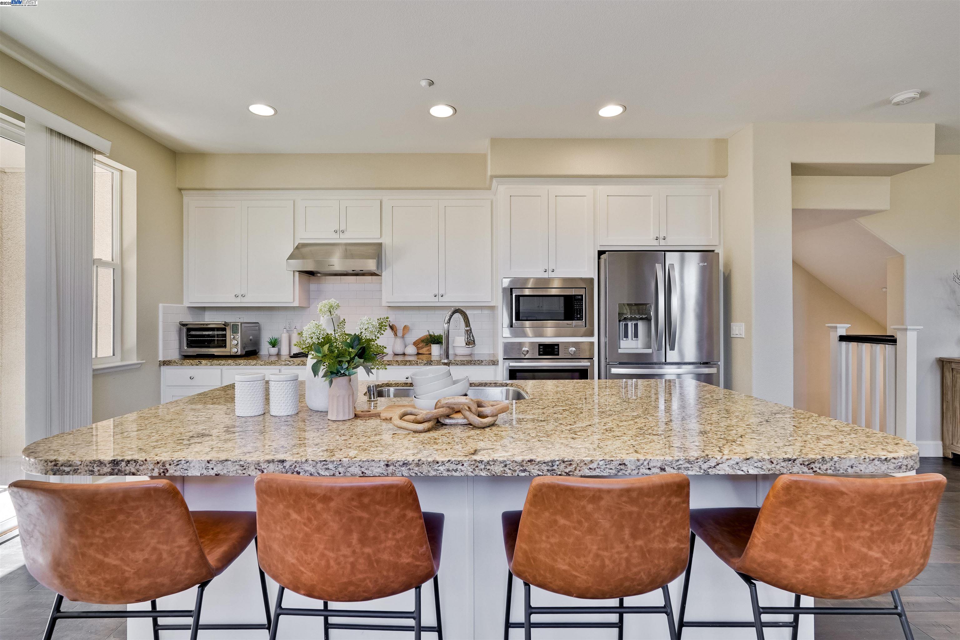 Photo #10: 41111717 Listing: Photo #10