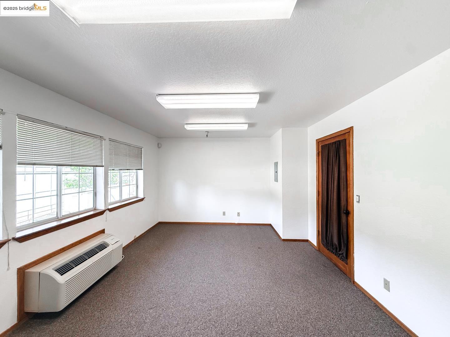 Detail Gallery Image 2 of 14 For 18701 Tiffeni Dr Ste 2e, Twain Harte,  CA 95383 - – Beds | – Baths