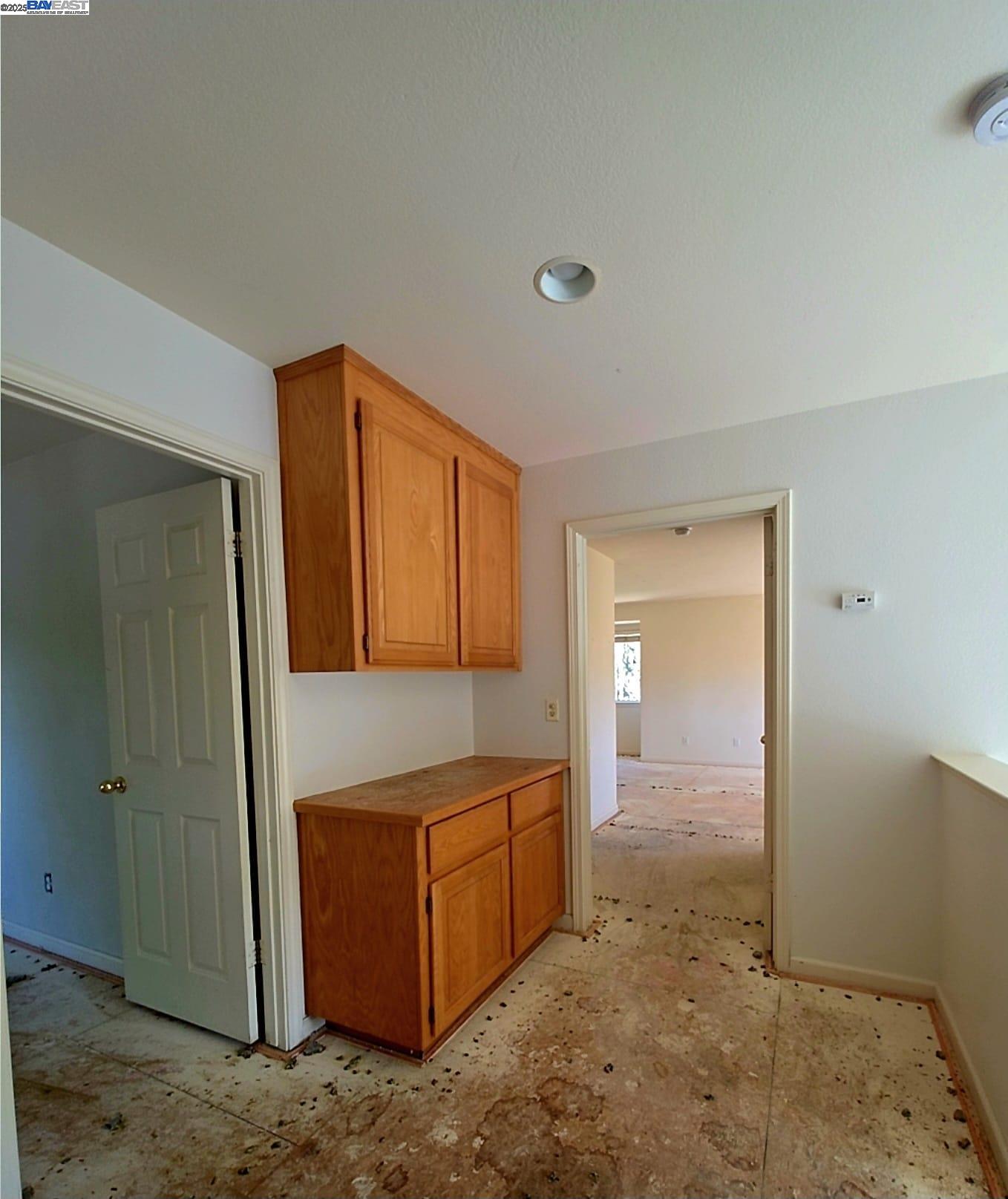 Detail Gallery Image 9 of 14 For 814 Kingman Dr, Vacaville,  CA 95687 - 3 Beds | 2/1 Baths