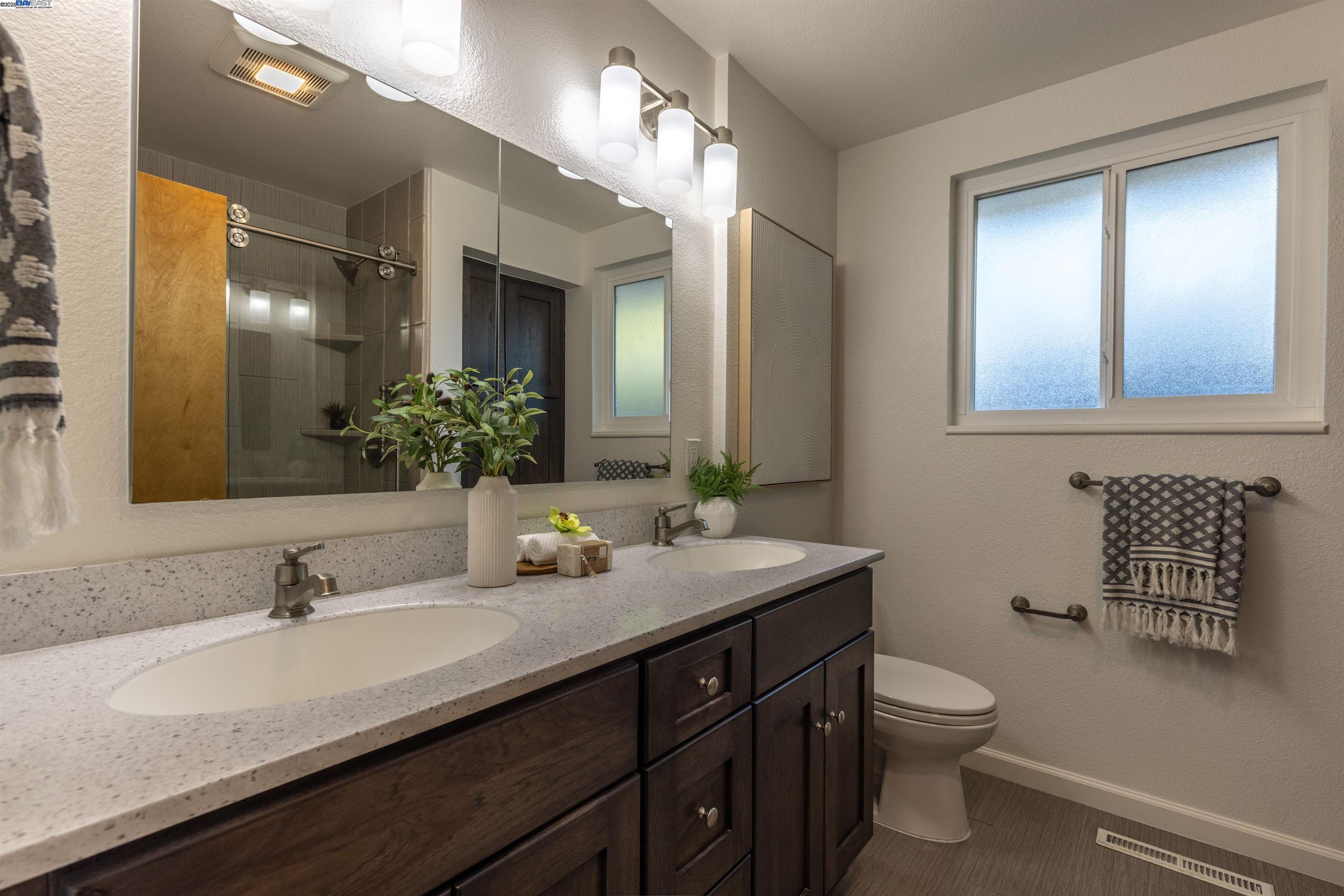 Detail Gallery Image 20 of 43 For 3857 Pestana Way, Livermore,  CA 94550 - 4 Beds | 2 Baths