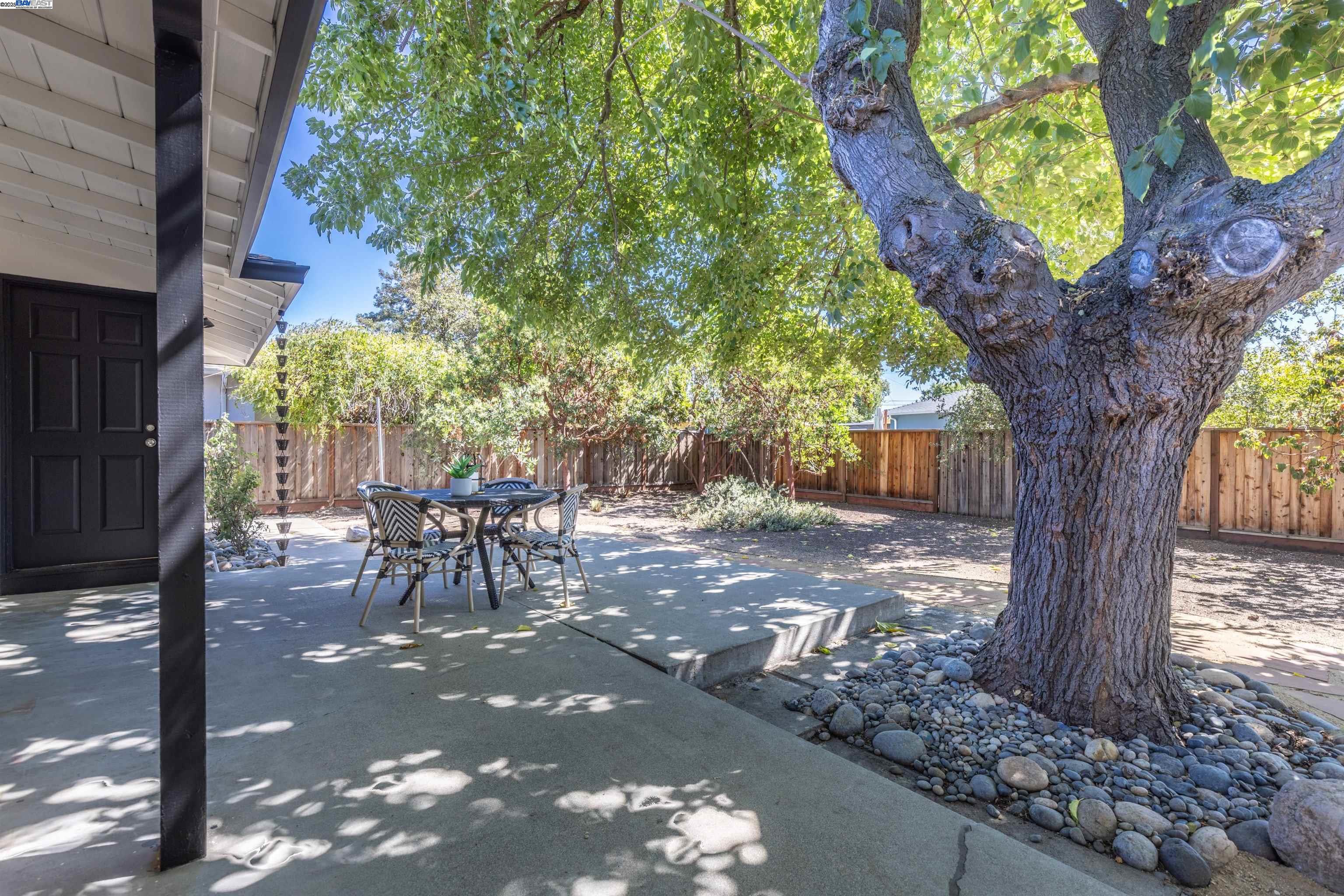 Detail Gallery Image 24 of 43 For 3857 Pestana Way, Livermore,  CA 94550 - 4 Beds | 2 Baths