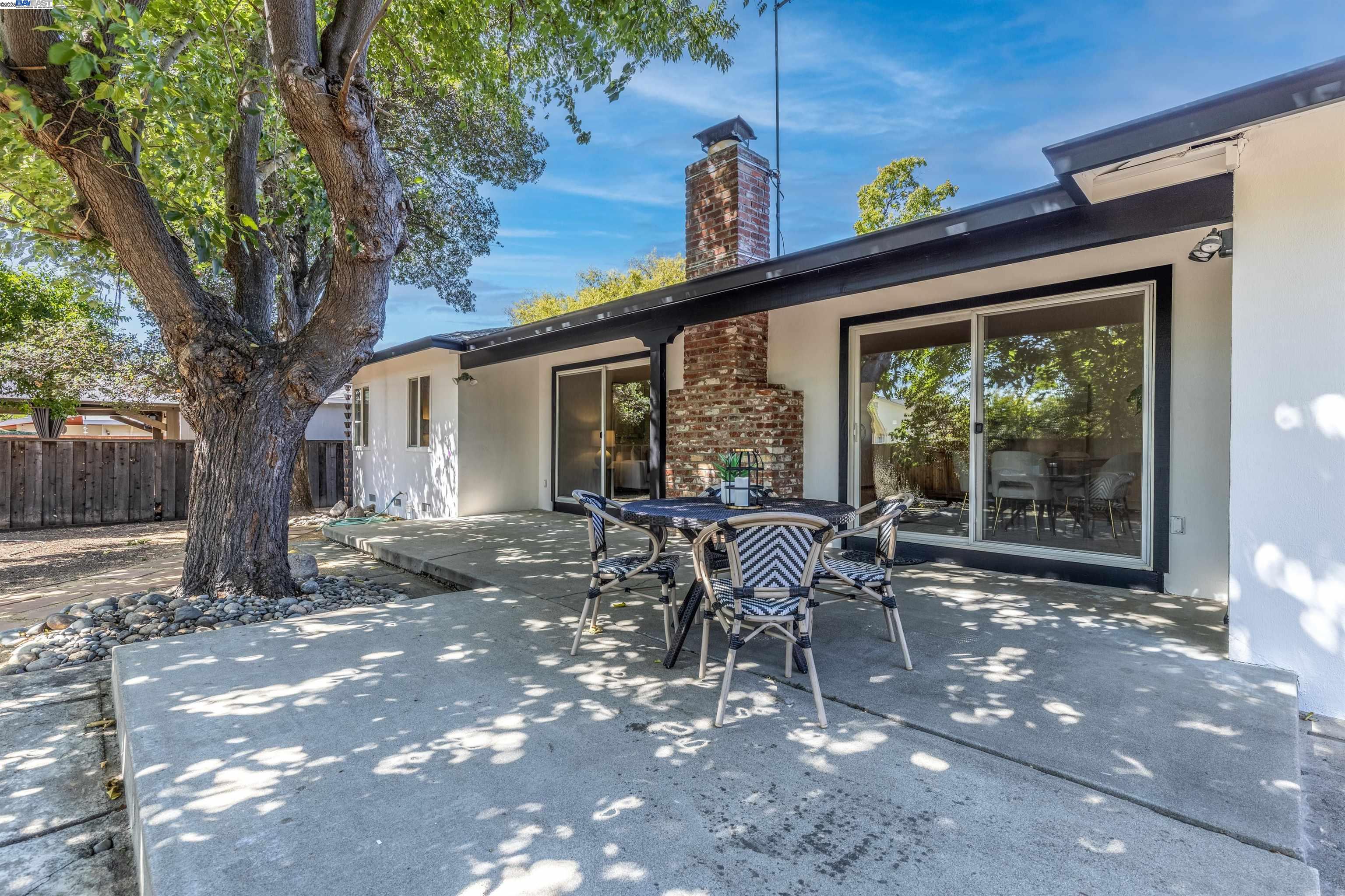 Detail Gallery Image 26 of 43 For 3857 Pestana Way, Livermore,  CA 94550 - 4 Beds | 2 Baths