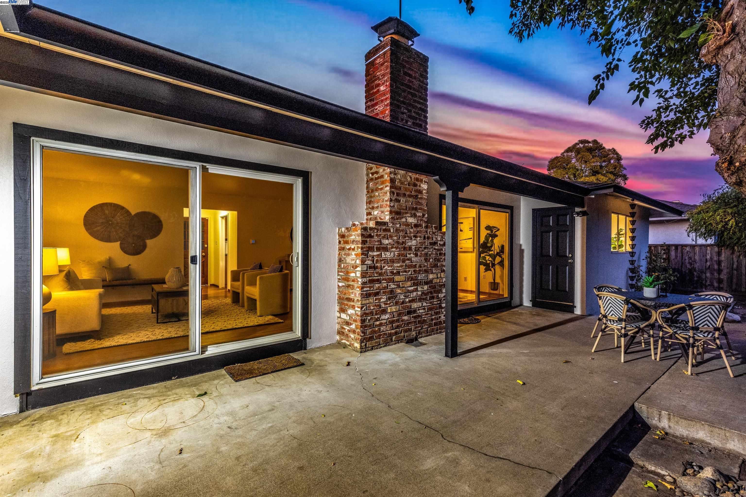 Detail Gallery Image 34 of 43 For 3857 Pestana Way, Livermore,  CA 94550 - 4 Beds | 2 Baths