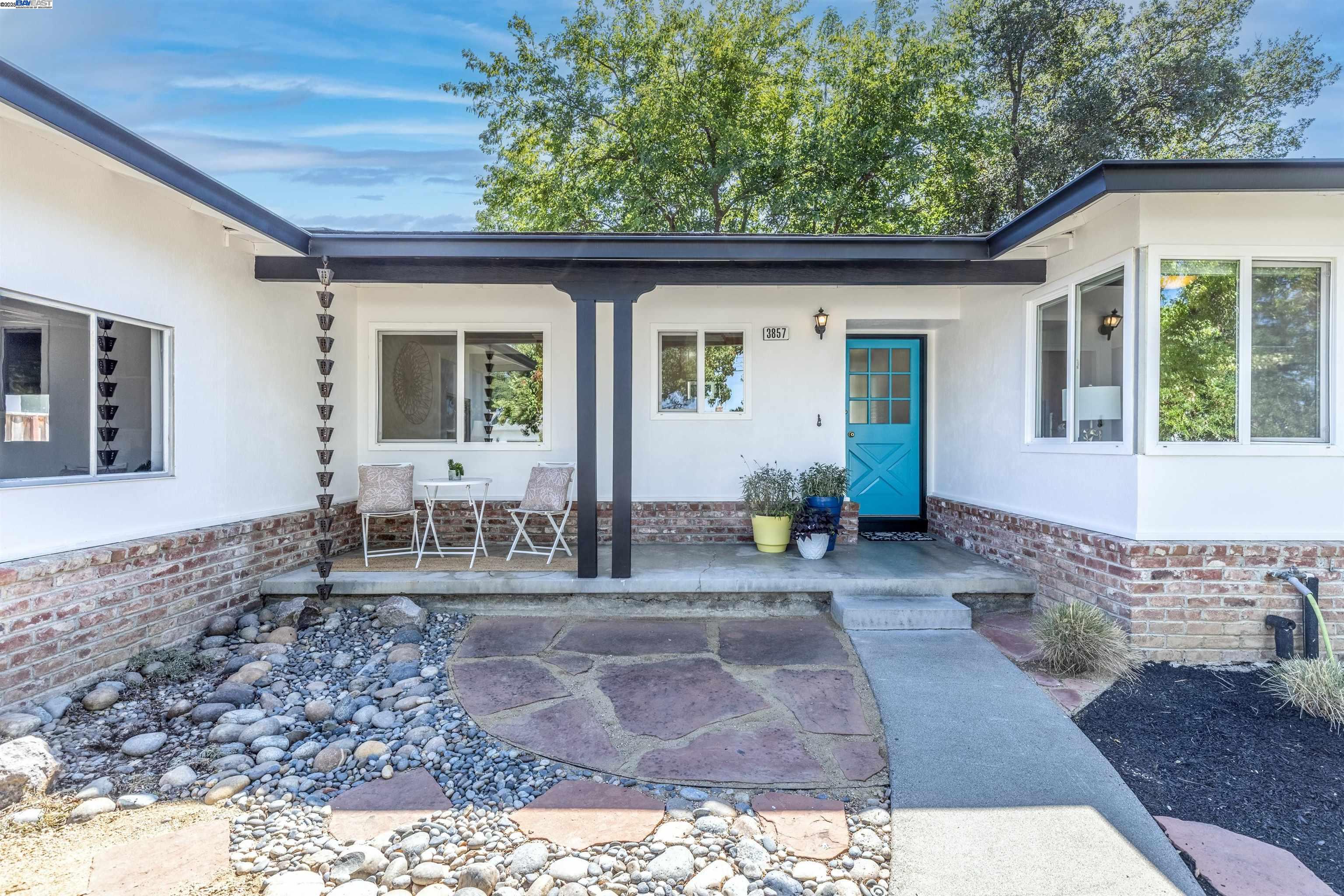 Detail Gallery Image 38 of 43 For 3857 Pestana Way, Livermore,  CA 94550 - 4 Beds | 2 Baths