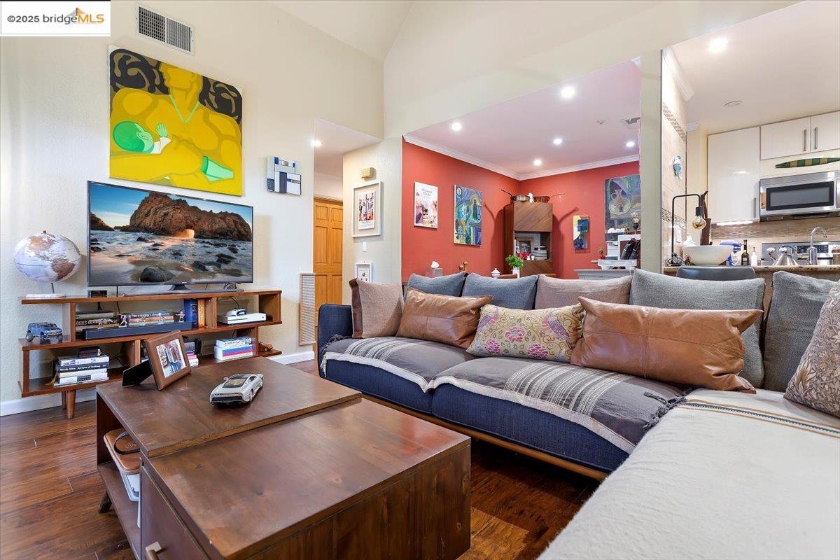 Photo #4: 41111723 Listing 