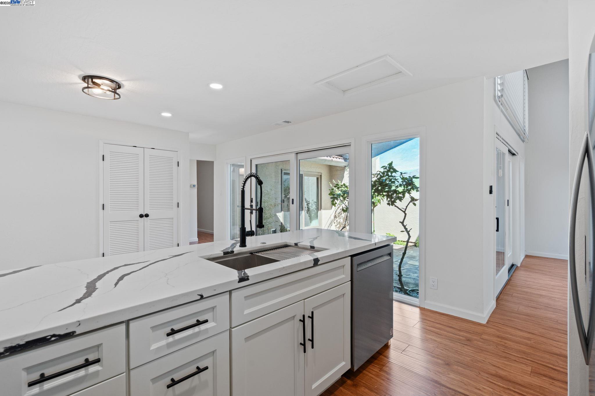 Photo #13: 41111724 Listing: Photo #13