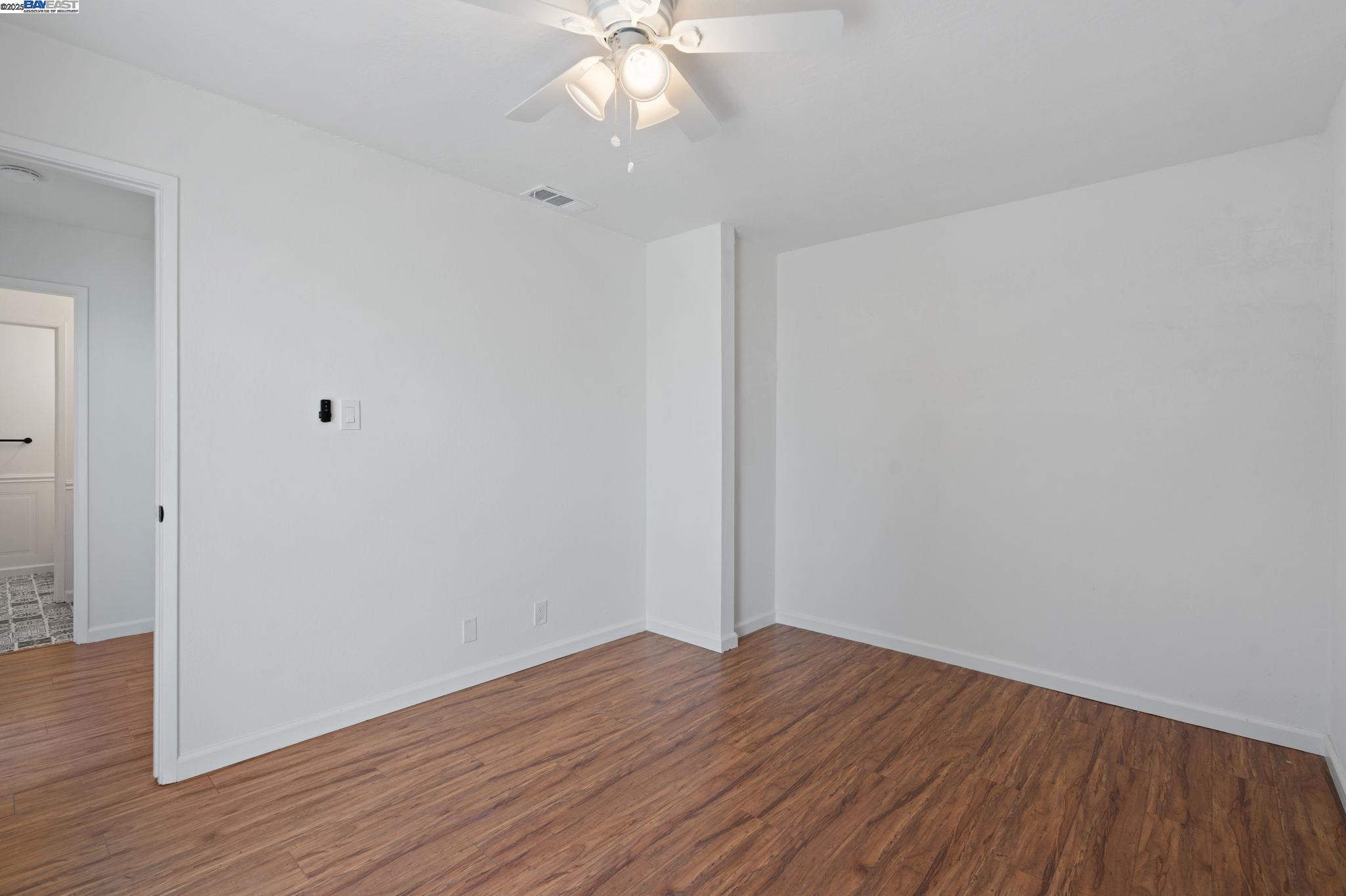 Photo #35: 41111724 Listing: Photo #35