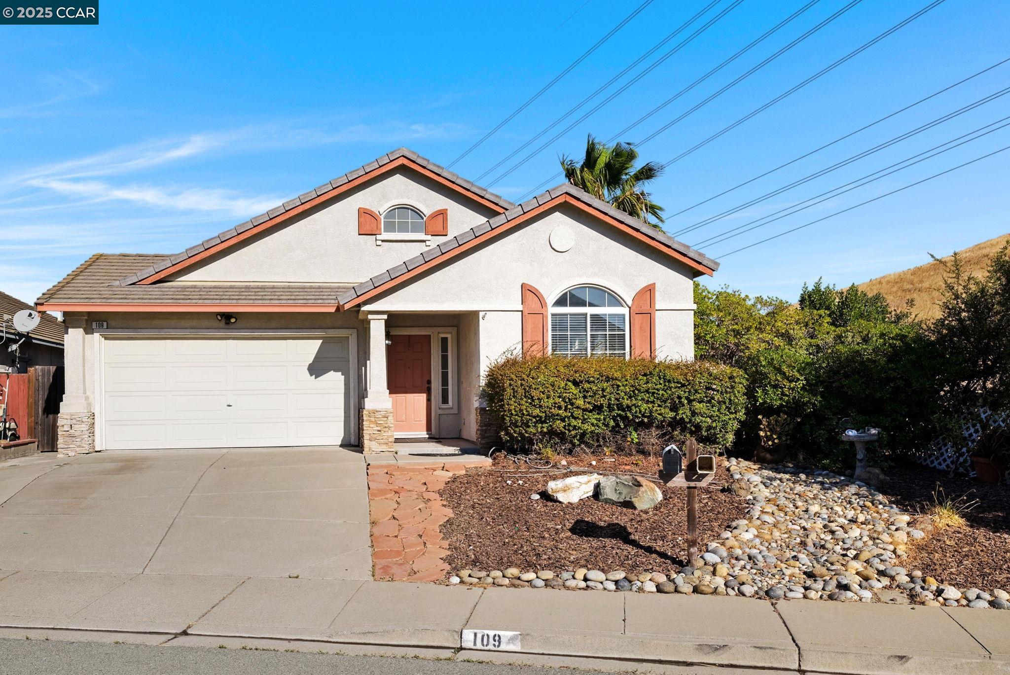 Front Image Thumbnail for CC41111725