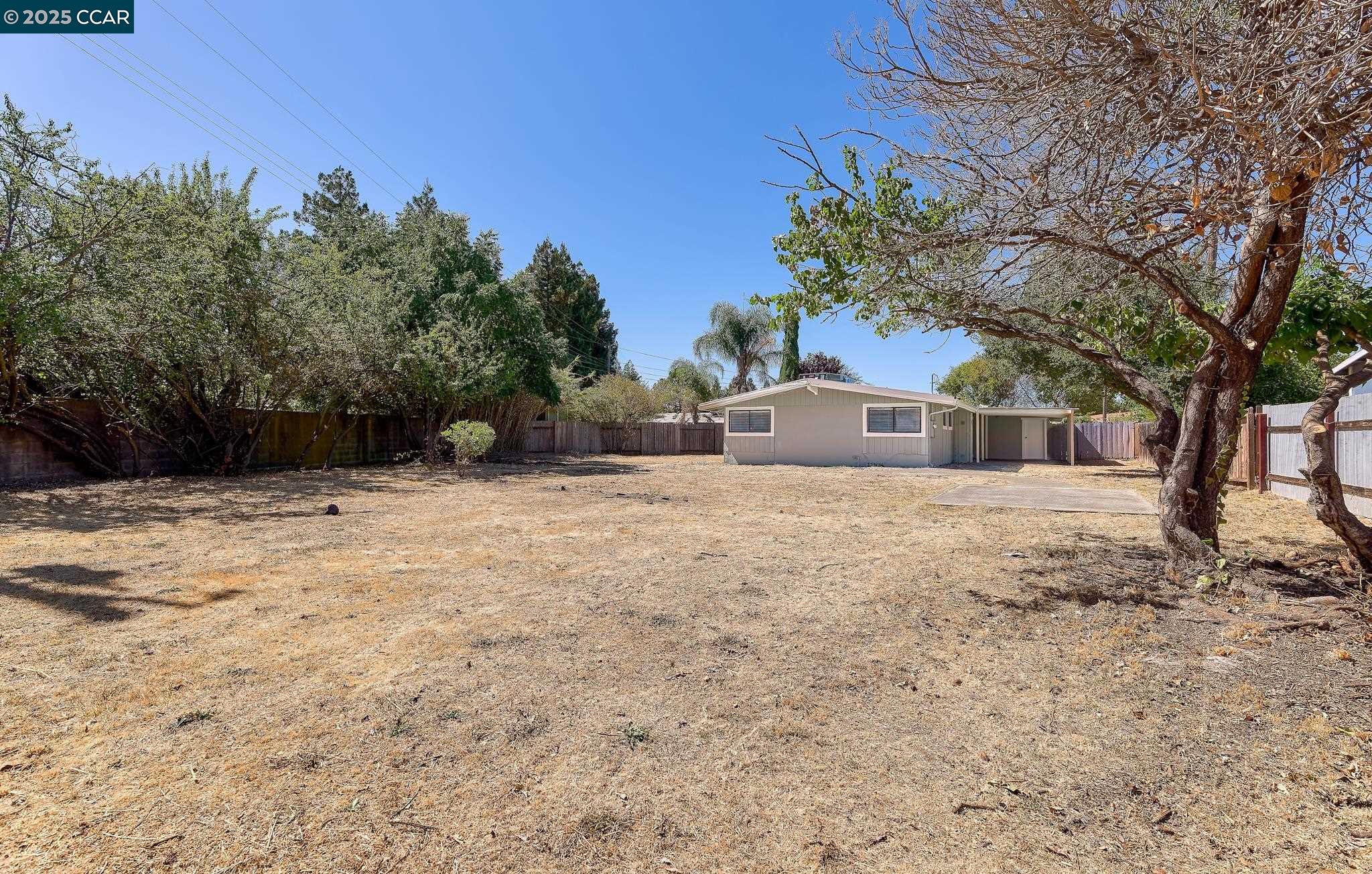 Detail Gallery Image 18 of 21 For 1407 Minnesota St, Fairfield,  CA 94533 - 3 Beds | 2 Baths
