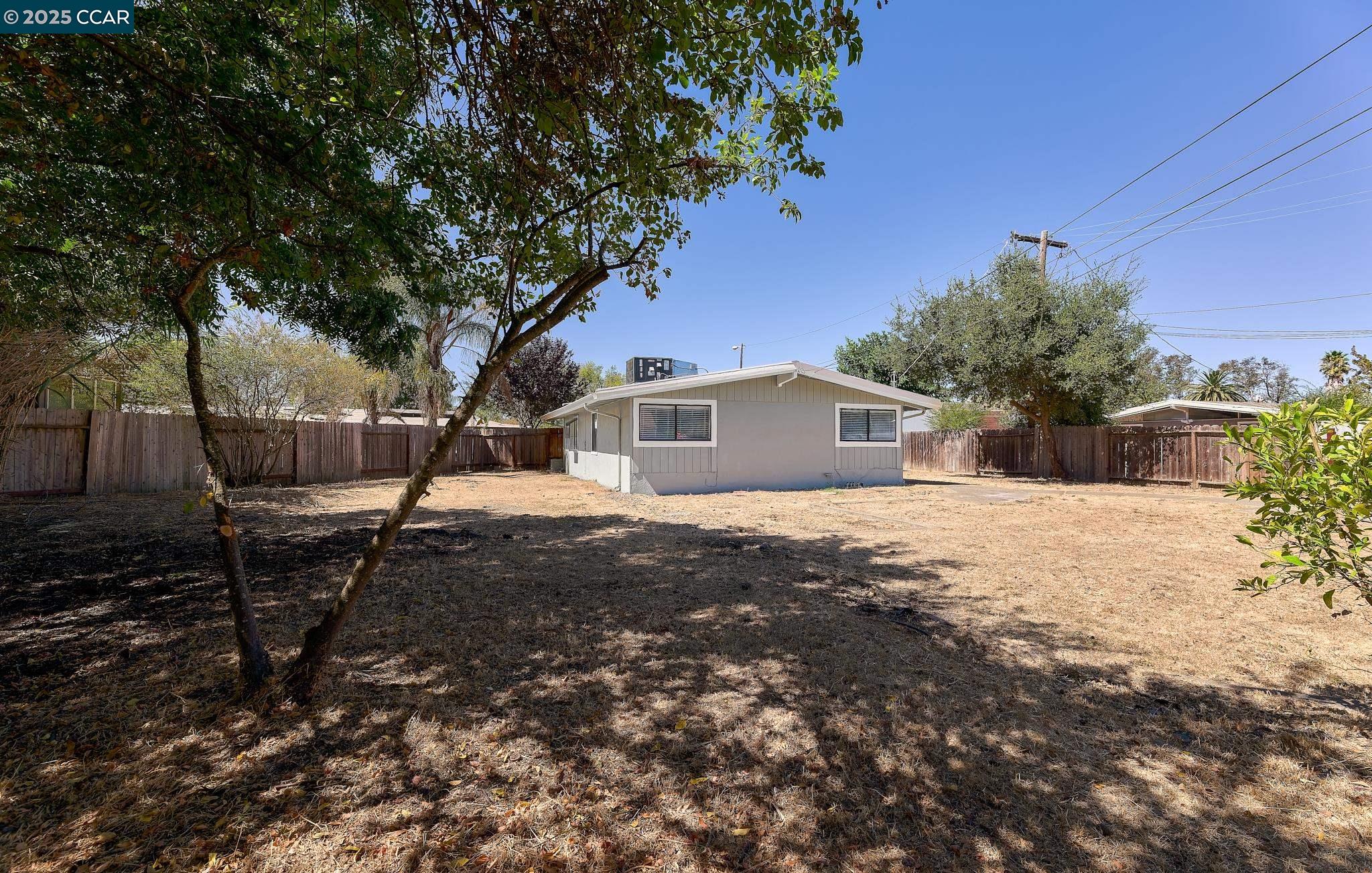 Detail Gallery Image 20 of 21 For 1407 Minnesota St, Fairfield,  CA 94533 - 3 Beds | 2 Baths