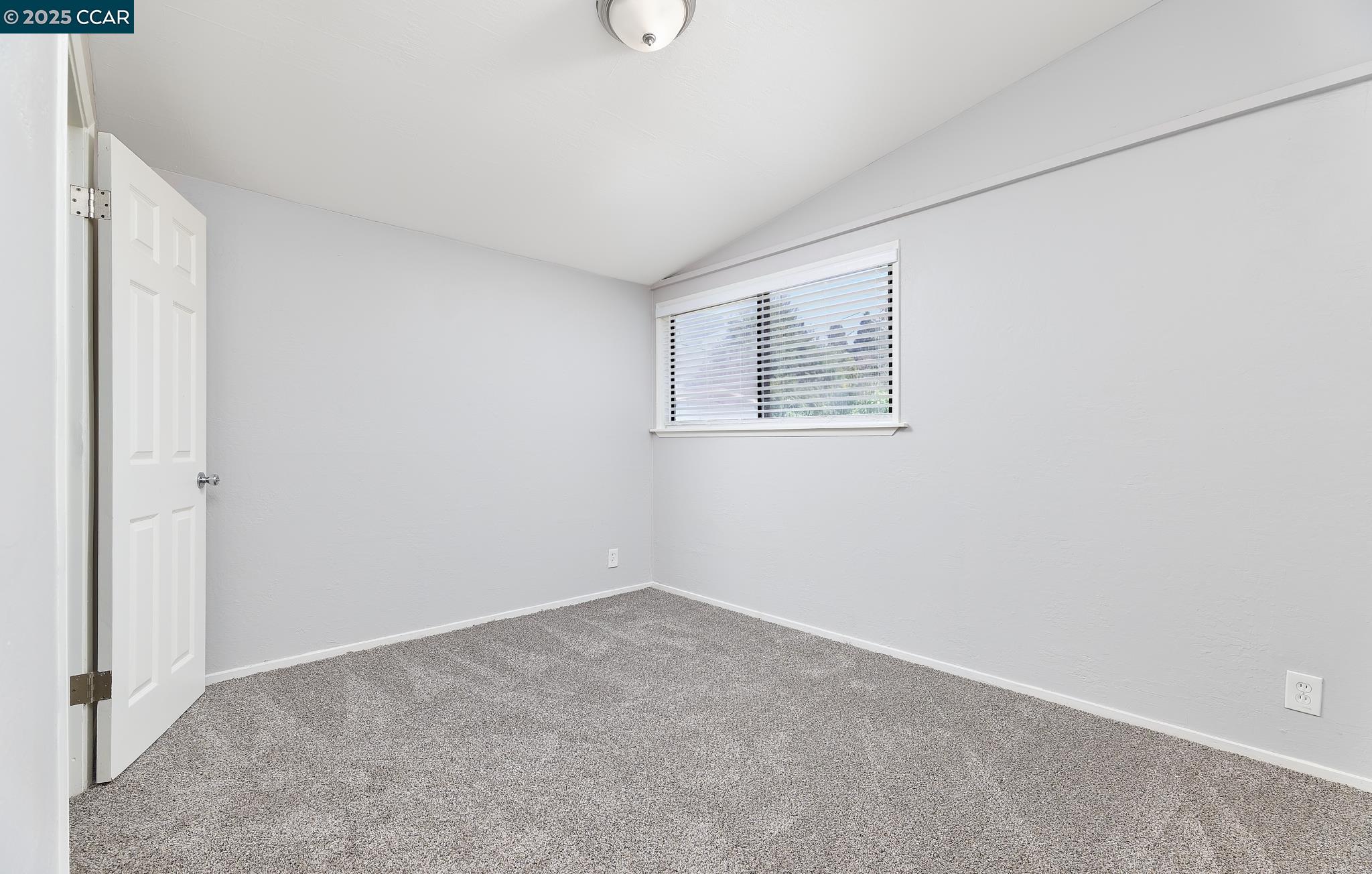 Detail Gallery Image 9 of 21 For 1407 Minnesota St, Fairfield,  CA 94533 - 3 Beds | 2 Baths