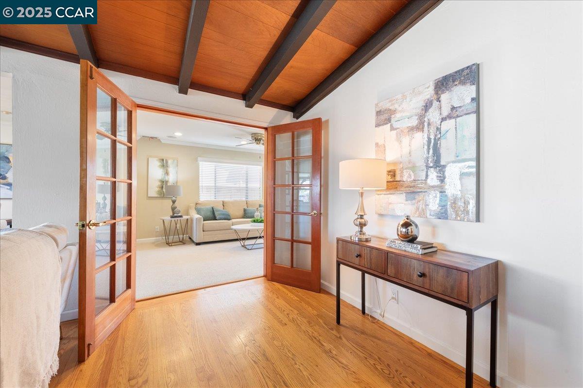 Detail Gallery Image 14 of 60 For 2356 Bermuda Ln, Hayward,  CA 94545 - 3 Beds | 2 Baths