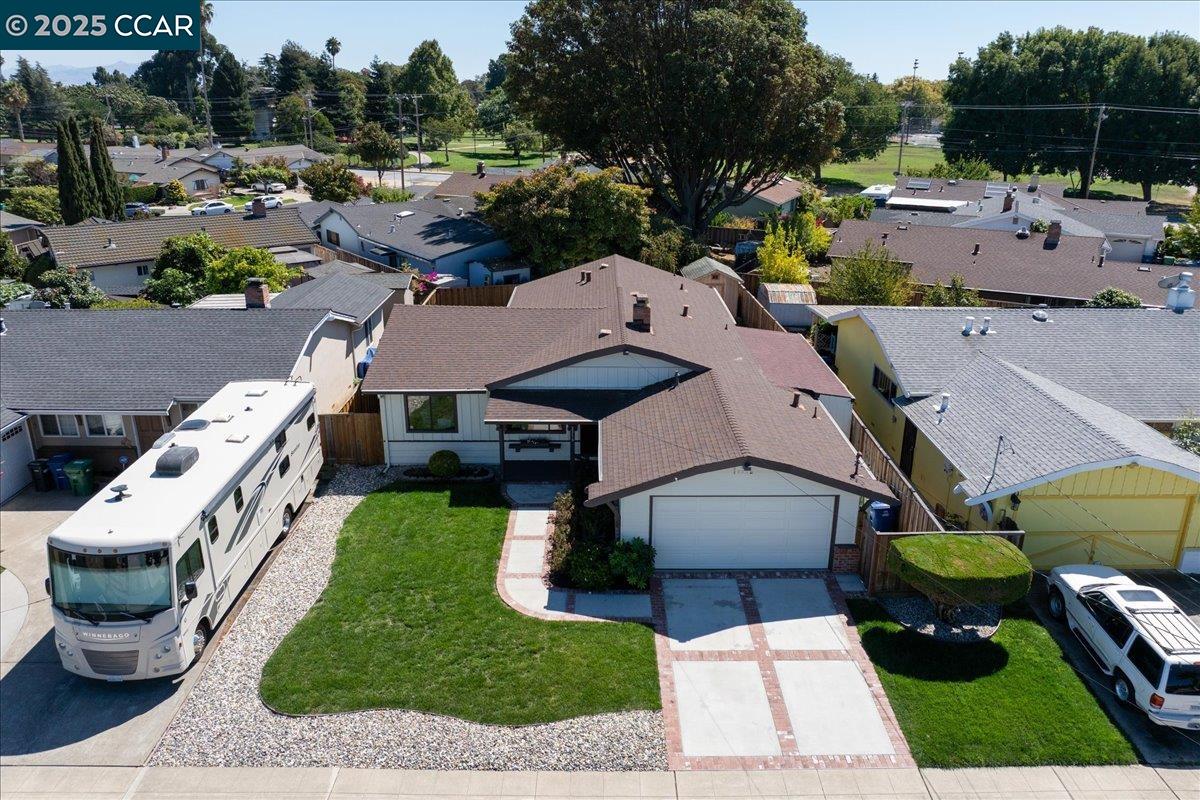 Detail Gallery Image 42 of 60 For 2356 Bermuda Ln, Hayward,  CA 94545 - 3 Beds | 2 Baths