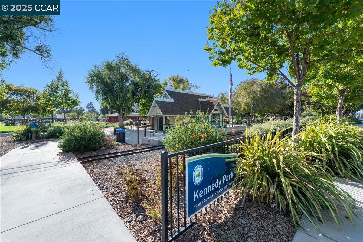 Detail Gallery Image 54 of 60 For 2356 Bermuda Ln, Hayward,  CA 94545 - 3 Beds | 2 Baths