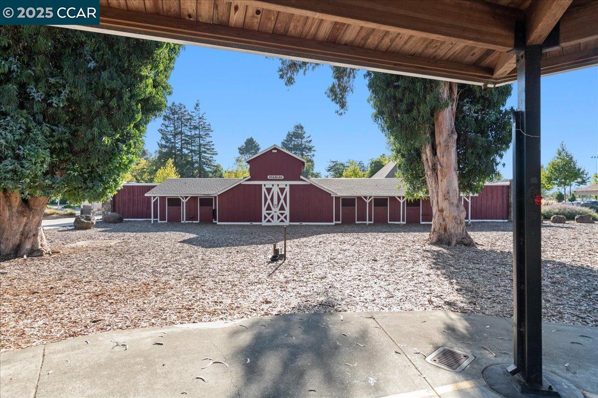 Detail Gallery Image 57 of 60 For 2356 Bermuda Ln, Hayward,  CA 94545 - 3 Beds | 2 Baths