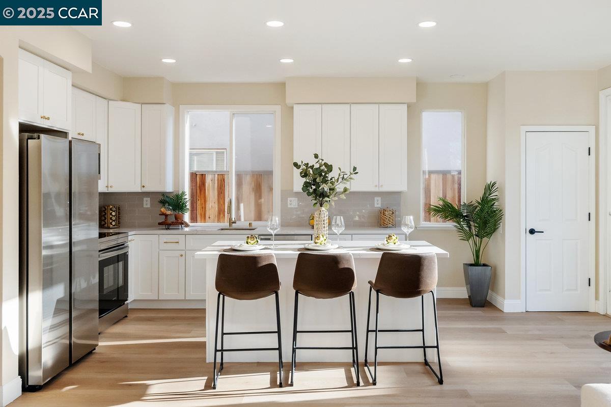 Detail Gallery Image 14 of 52 For 1677 Green Springs Ct, Tracy,  CA 95377 - 5 Beds | 4 Baths
