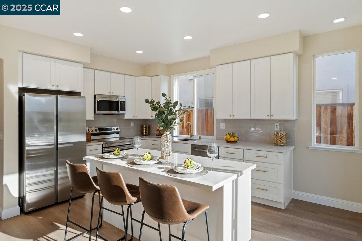 Detail Gallery Image 15 of 52 For 1677 Green Springs Ct, Tracy,  CA 95377 - 5 Beds | 4 Baths