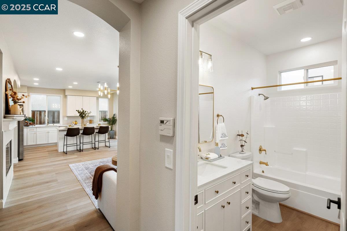 Detail Gallery Image 36 of 52 For 1677 Green Springs Ct, Tracy,  CA 95377 - 5 Beds | 4 Baths