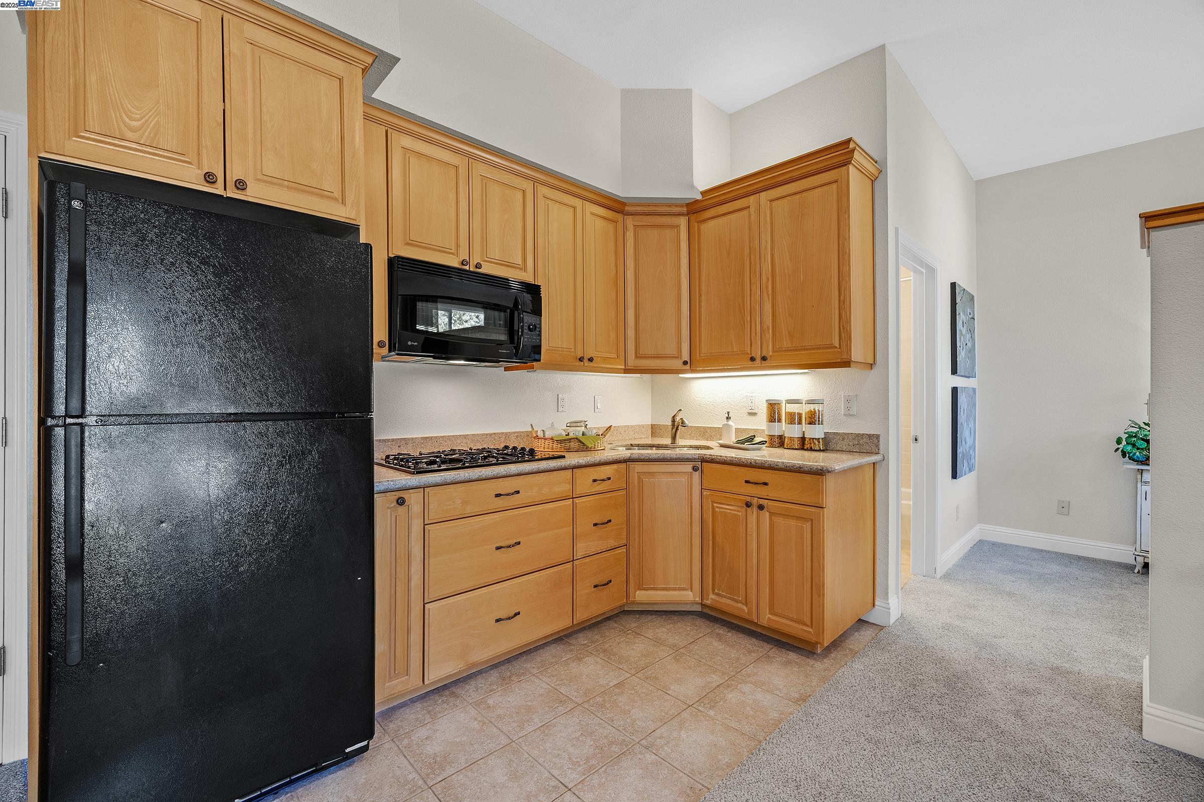 Detail Gallery Image 21 of 52 For 2304 White Oak Pl, Livermore,  CA 94550 - 6 Beds | 4/1 Baths