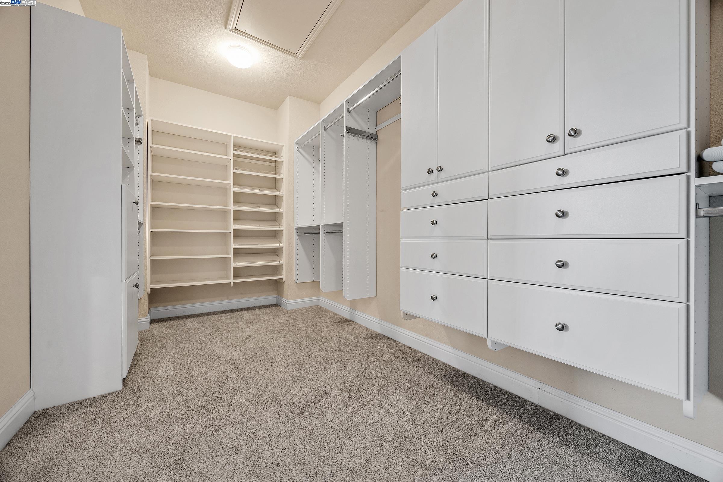 Detail Gallery Image 32 of 52 For 2304 White Oak Pl, Livermore,  CA 94550 - 6 Beds | 4/1 Baths