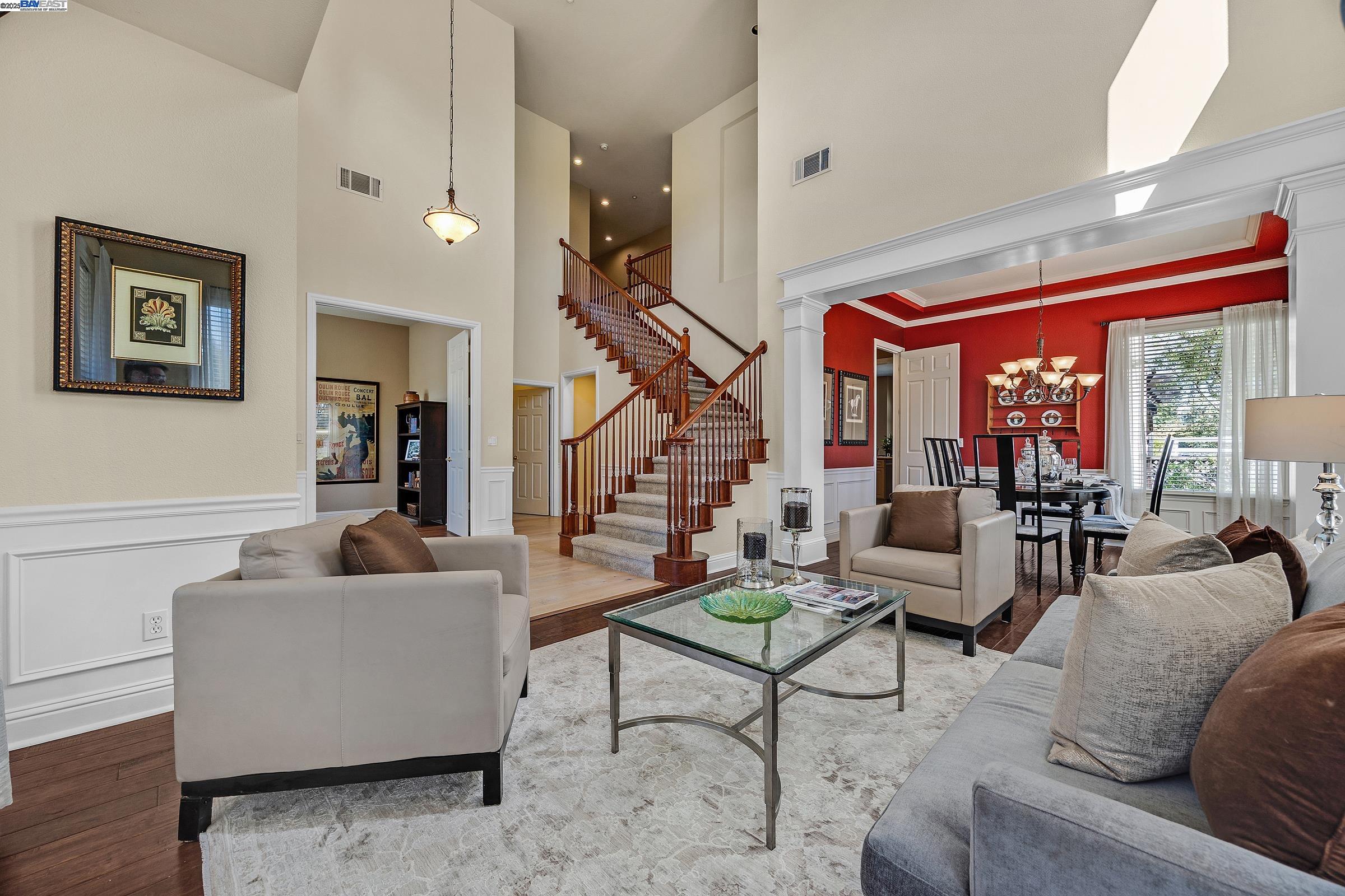 Detail Gallery Image 5 of 52 For 2304 White Oak Pl, Livermore,  CA 94550 - 6 Beds | 4/1 Baths