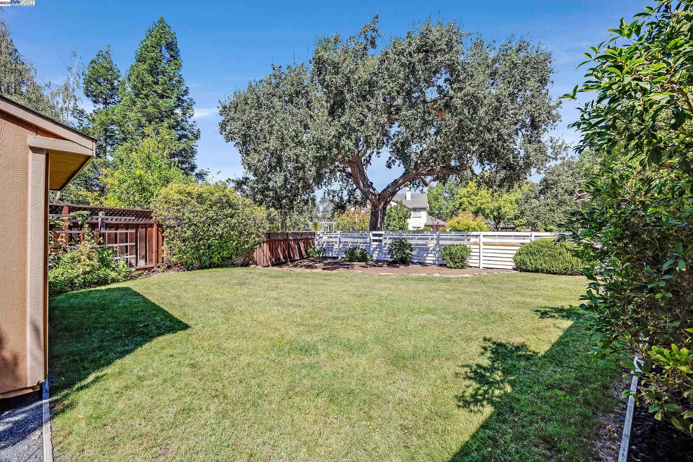 Detail Gallery Image 46 of 52 For 2304 White Oak Pl, Livermore,  CA 94550 - 6 Beds | 4/1 Baths