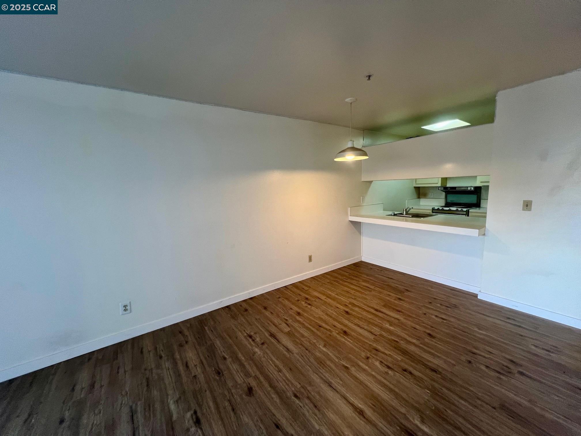 Photo #14: 41111738 Listing: Photo #14