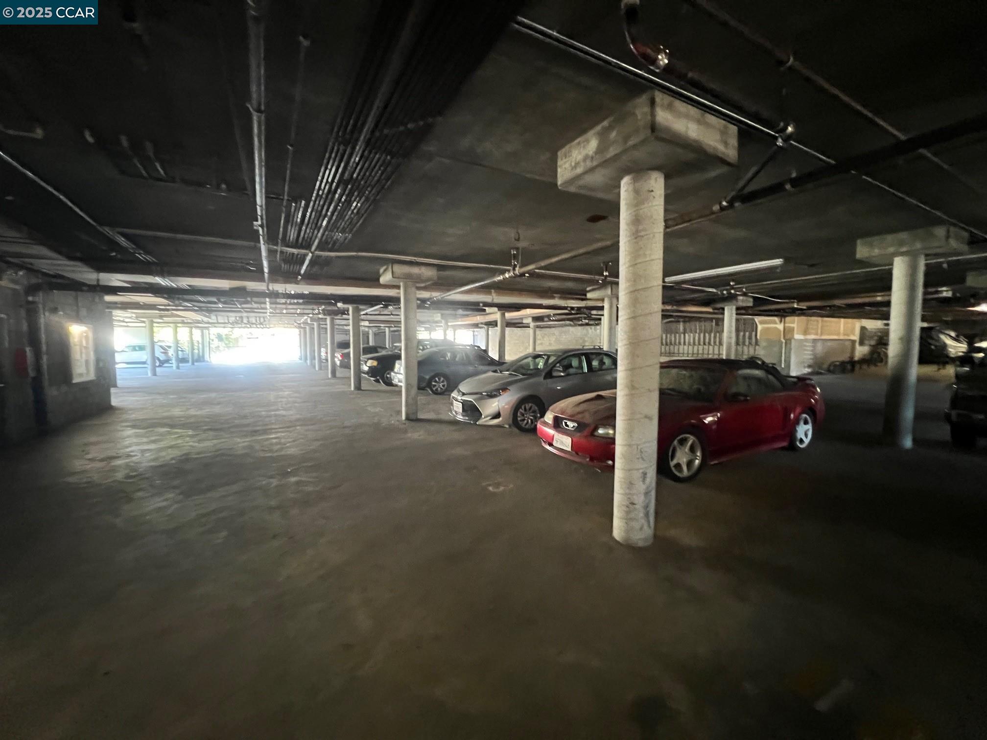 Photo #3: 41111738 Listing 