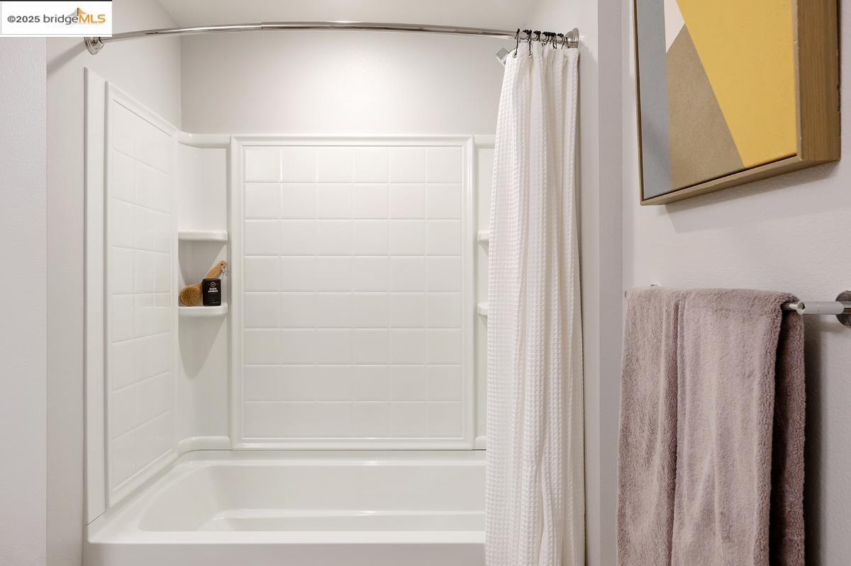 Detail Gallery Image 21 of 43 For 260 Brooklyn Basin Way #540,  Oakland,  CA 94606 - 1 Beds | 1 Baths