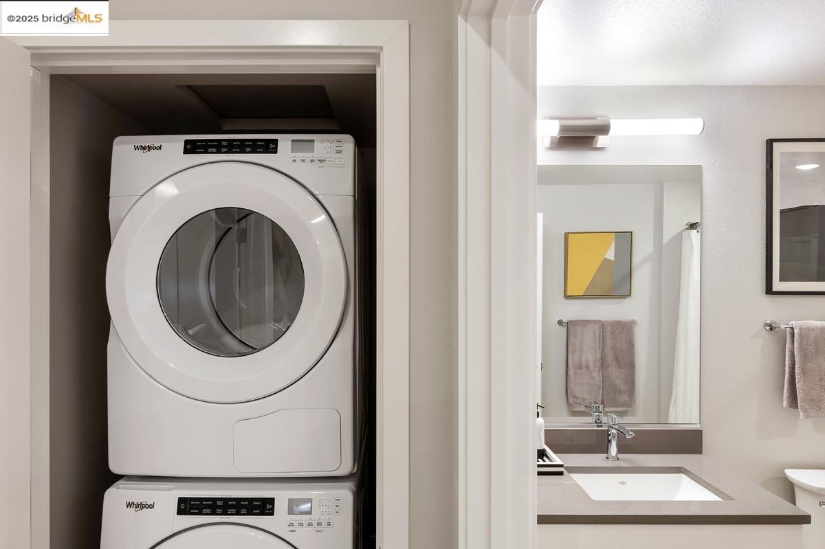 Detail Gallery Image 22 of 43 For 260 Brooklyn Basin Way #540,  Oakland,  CA 94606 - 1 Beds | 1 Baths