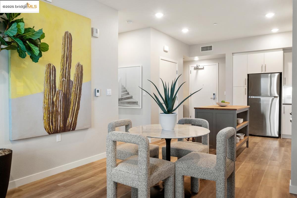 Detail Gallery Image 10 of 43 For 260 Brooklyn Basin Way #540,  Oakland,  CA 94606 - 1 Beds | 1 Baths