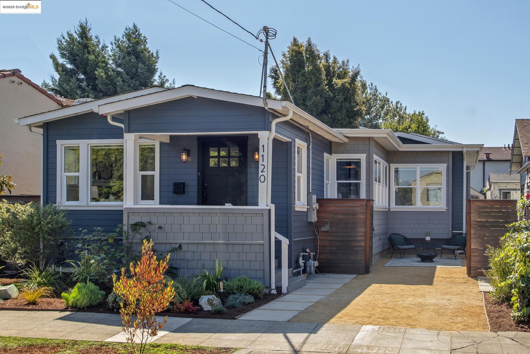 Detail Gallery Image 2 of 60 For 1120 Garfield Avenue, Albany,  CA 94706 - 4 Beds | 3 Baths
