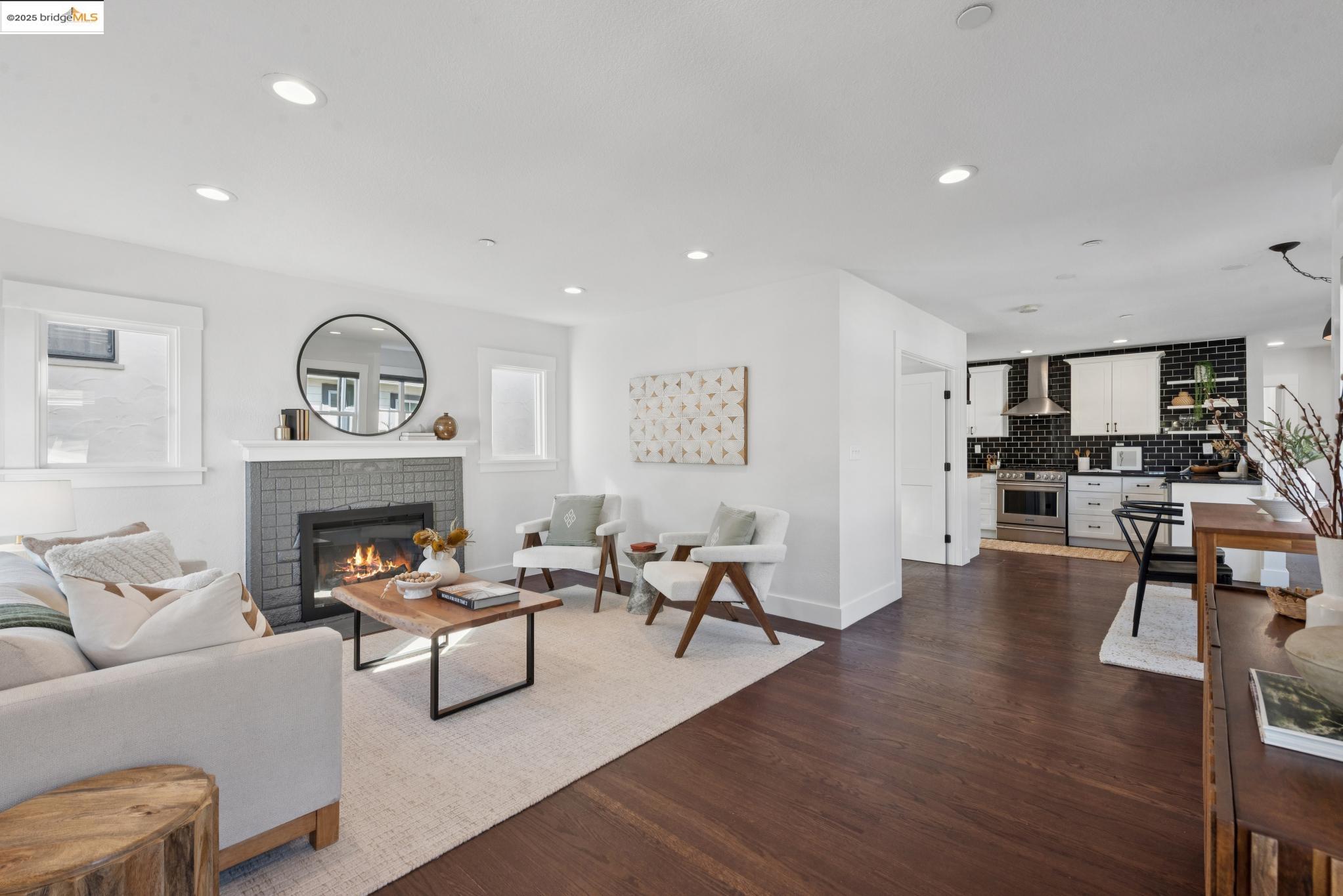 Detail Gallery Image 3 of 60 For 1120 Garfield Avenue, Albany,  CA 94706 - 4 Beds | 3 Baths