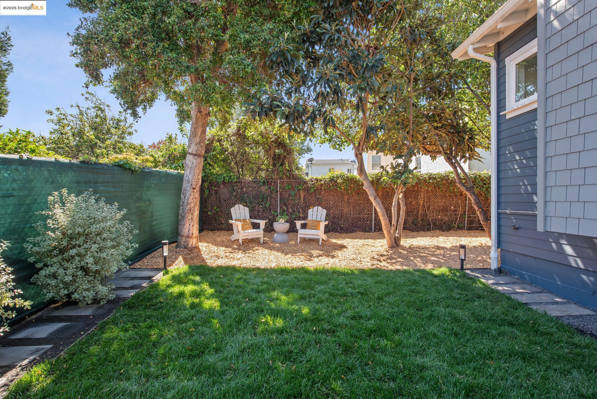 Detail Gallery Image 52 of 60 For 1120 Garfield Avenue, Albany,  CA 94706 - 4 Beds | 3 Baths