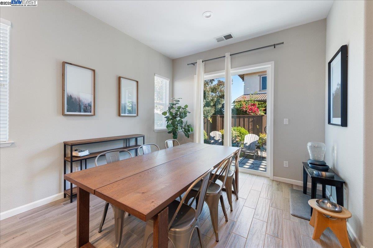 Detail Gallery Image 28 of 47 For 500 Brinwood Way, Oakley,  CA 94561 - 3 Beds | 2/1 Baths
