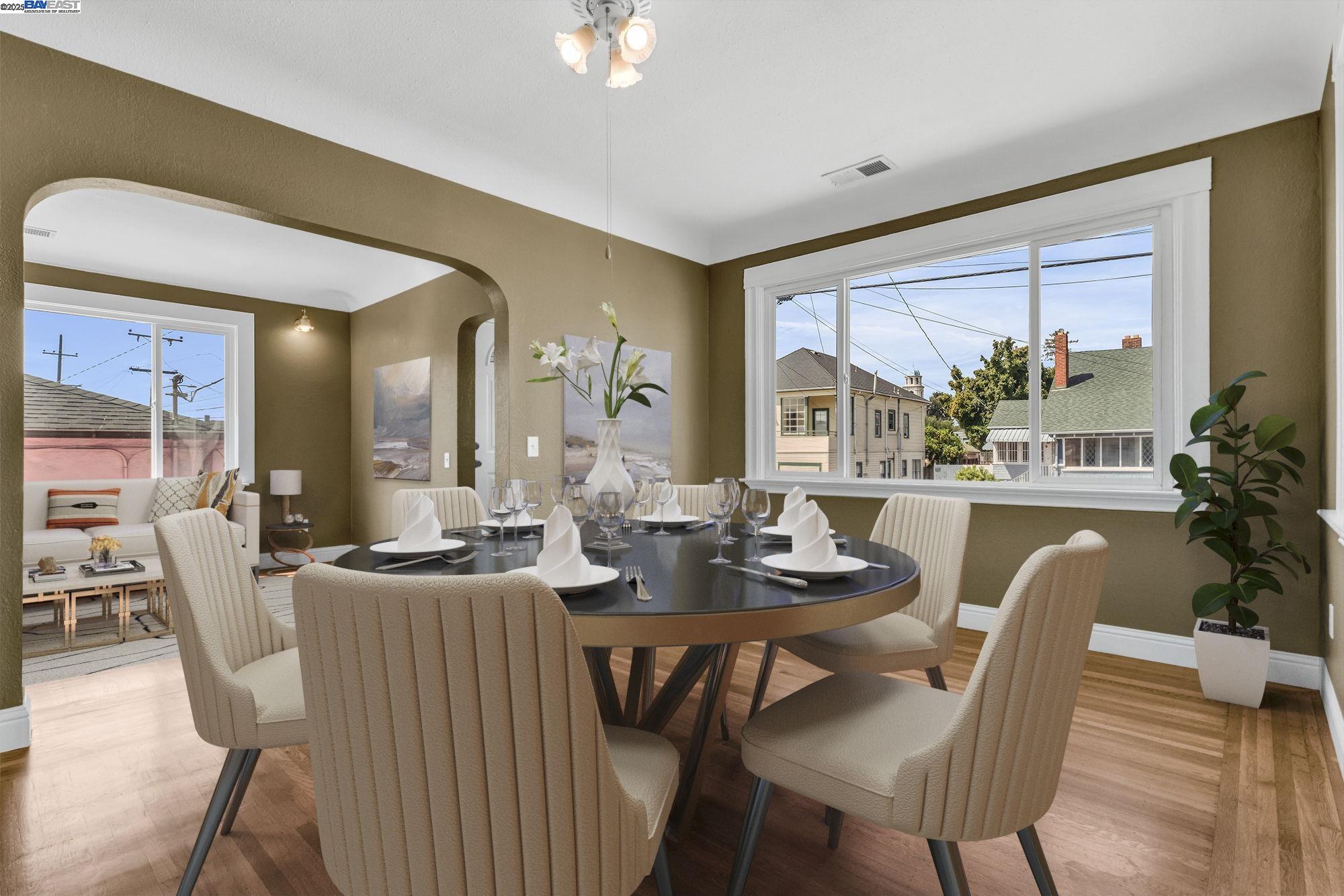 Detail Gallery Image 6 of 26 For 1530 36th Ave, Oakland,  CA 94601 - 2 Beds | 1 Baths