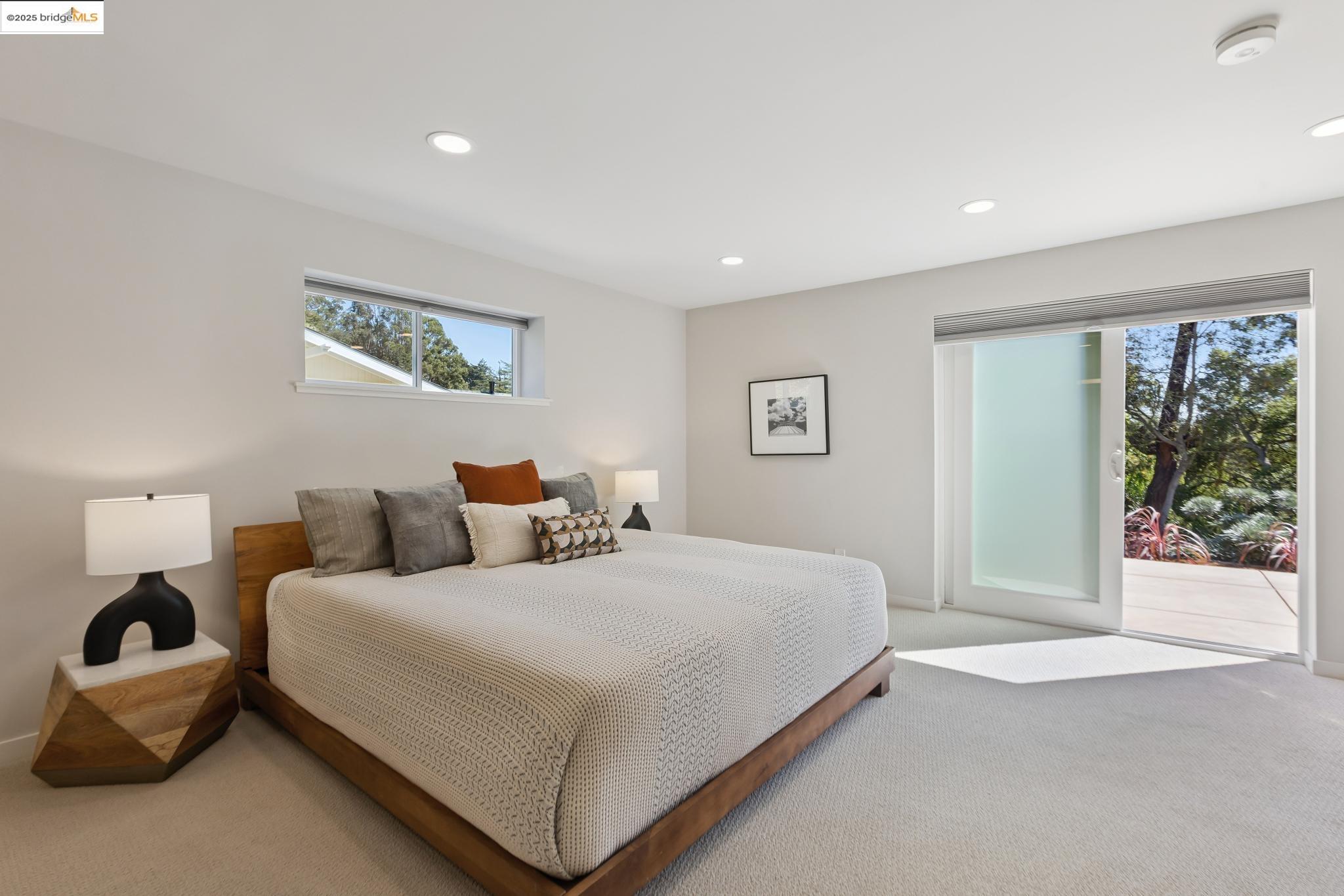 Detail Gallery Image 37 of 60 For 857 Sea View Dr., El Cerrito,  CA 94530 - 3 Beds | 2 Baths
