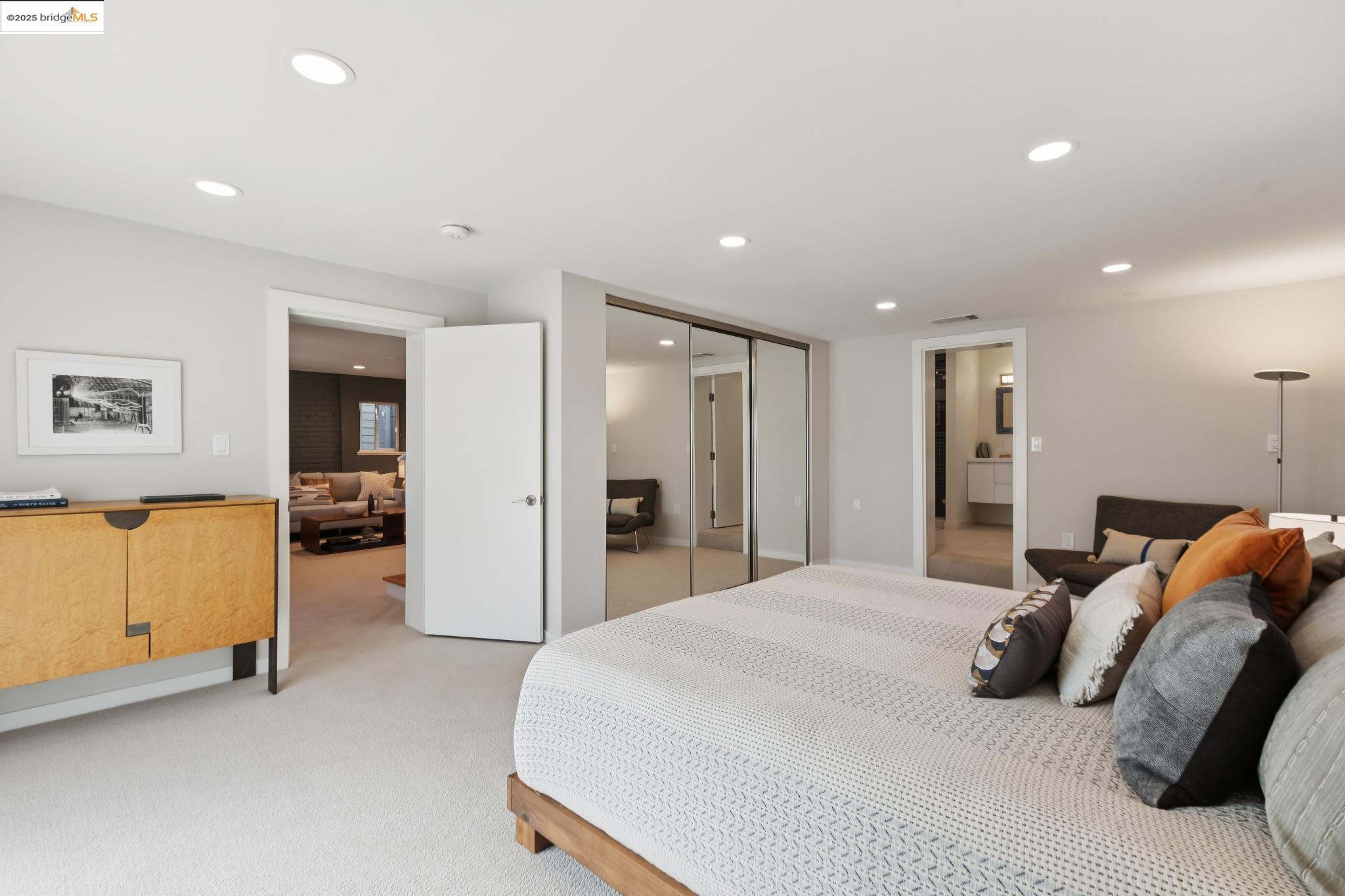 Detail Gallery Image 43 of 60 For 857 Sea View Dr., El Cerrito,  CA 94530 - 3 Beds | 2 Baths
