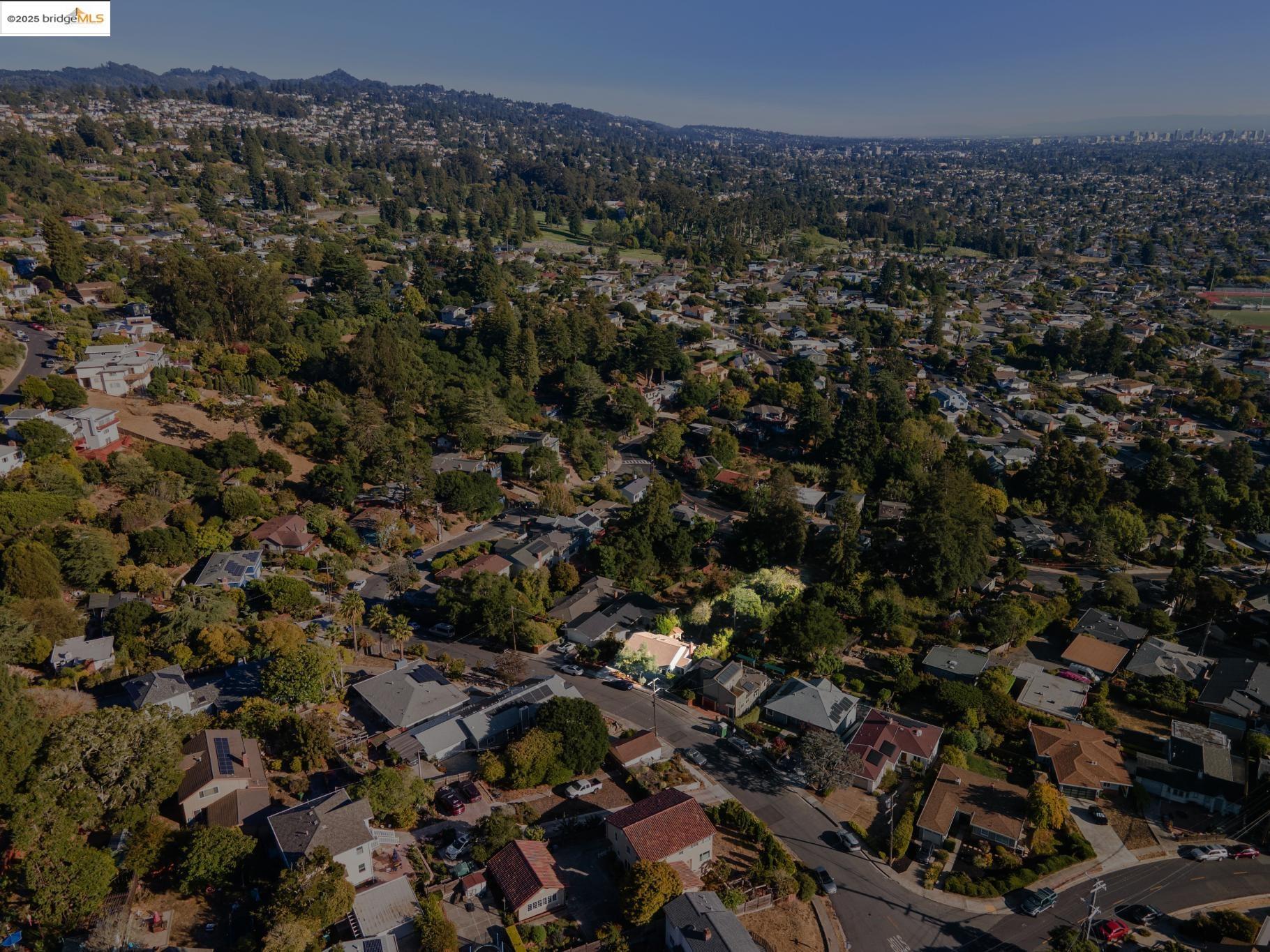 Detail Gallery Image 60 of 60 For 857 Sea View Dr., El Cerrito,  CA 94530 - 3 Beds | 2 Baths