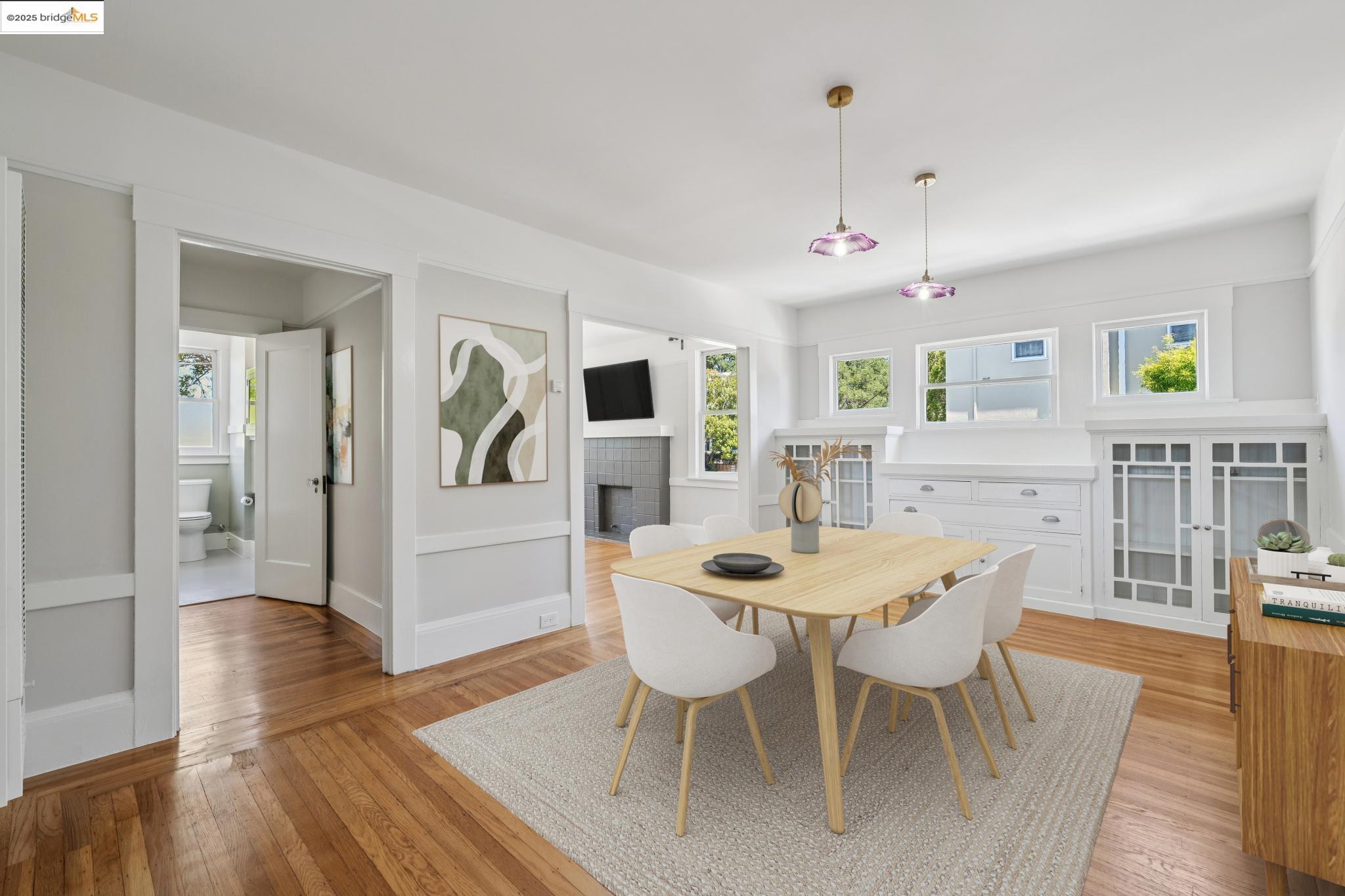 Front Image Thumbnail for EB41111749